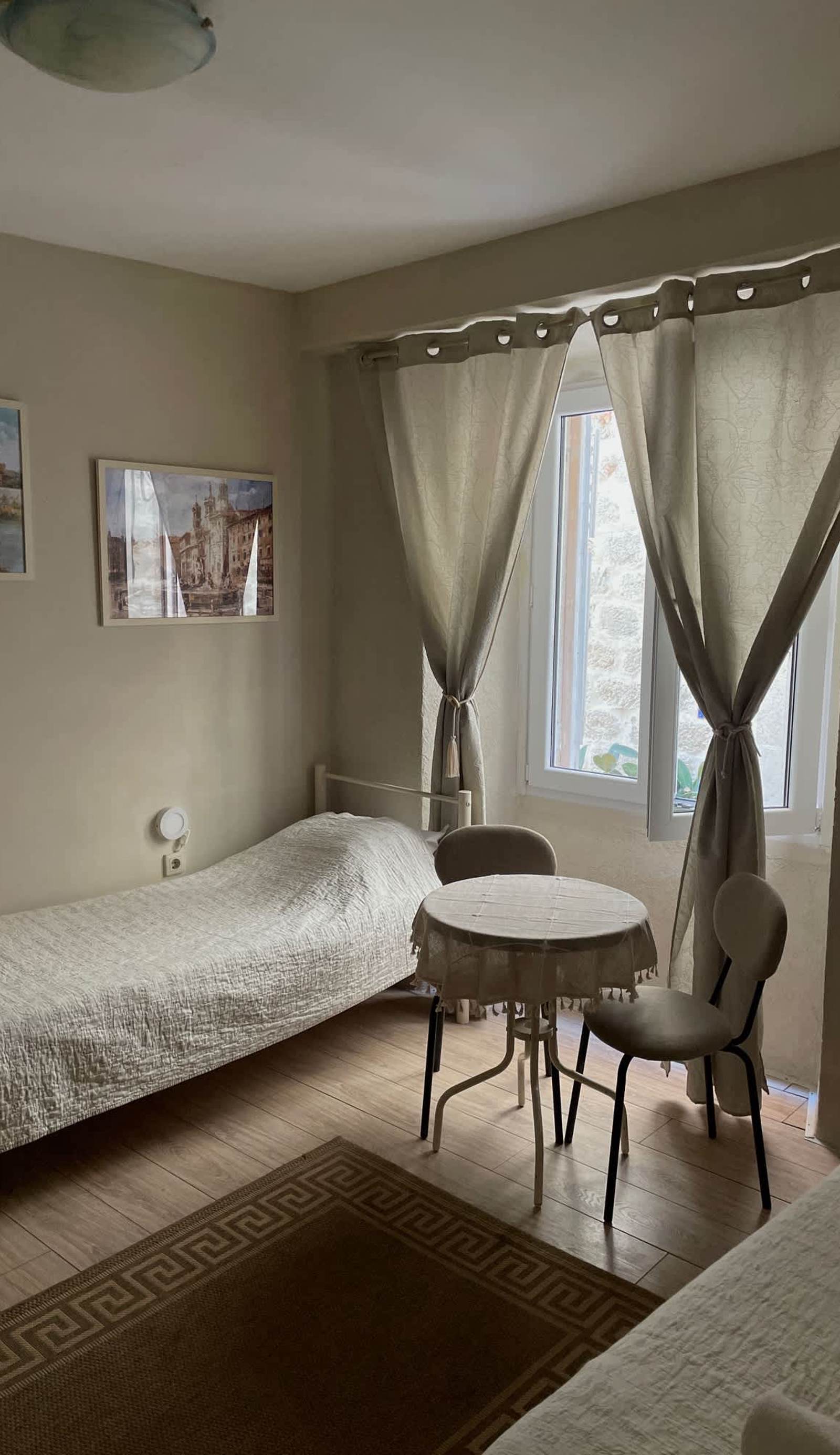 Rooms Old Town