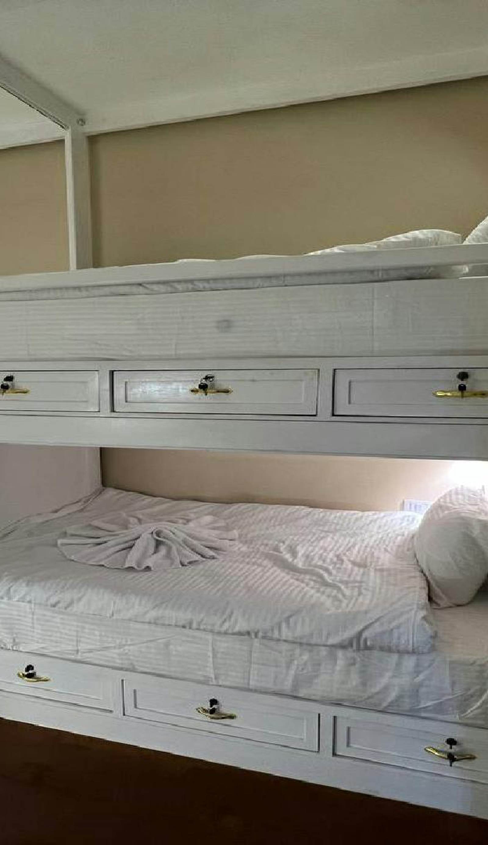 Paris East Hostel