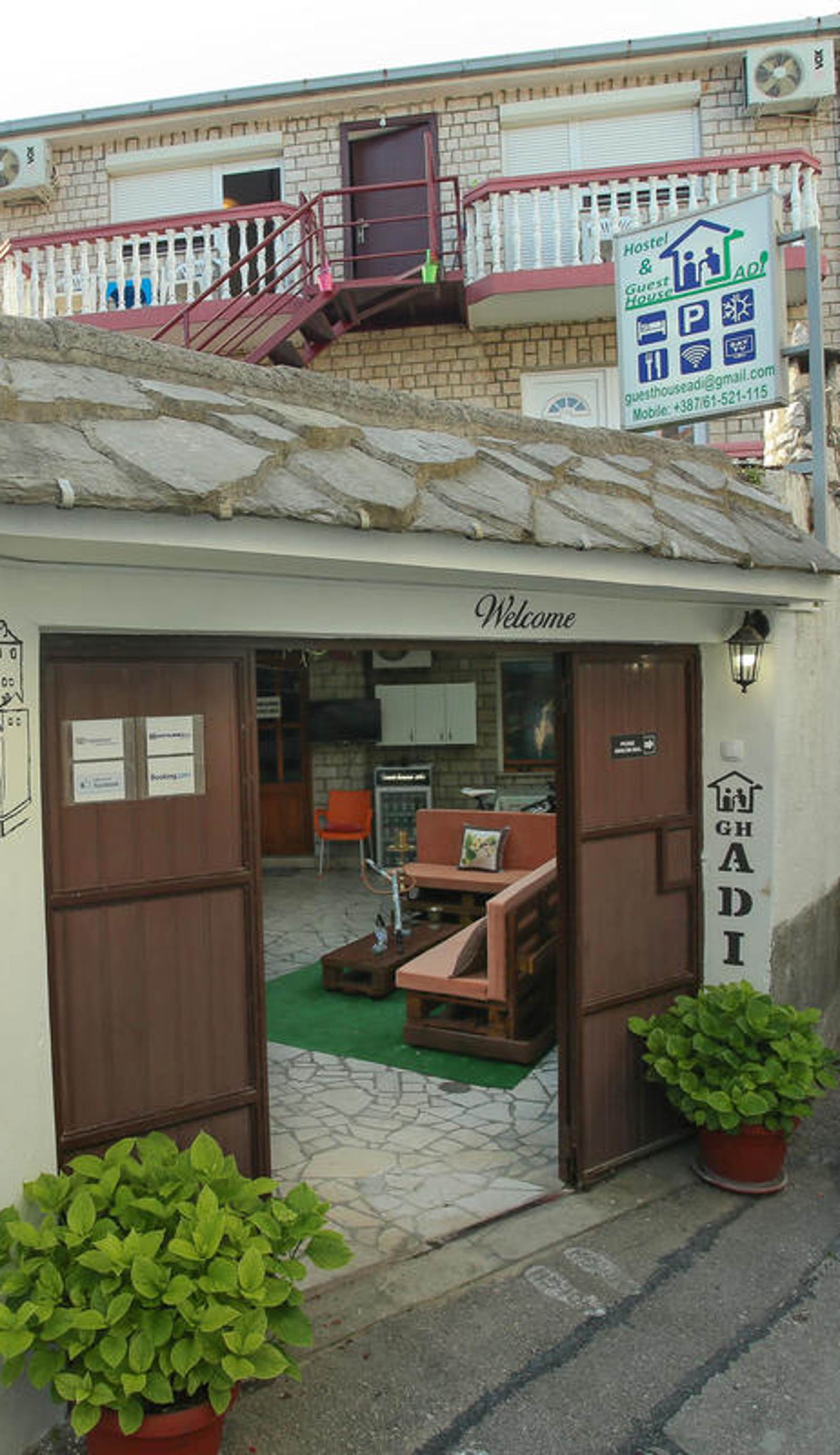 Hostel and Guesthouse Adi