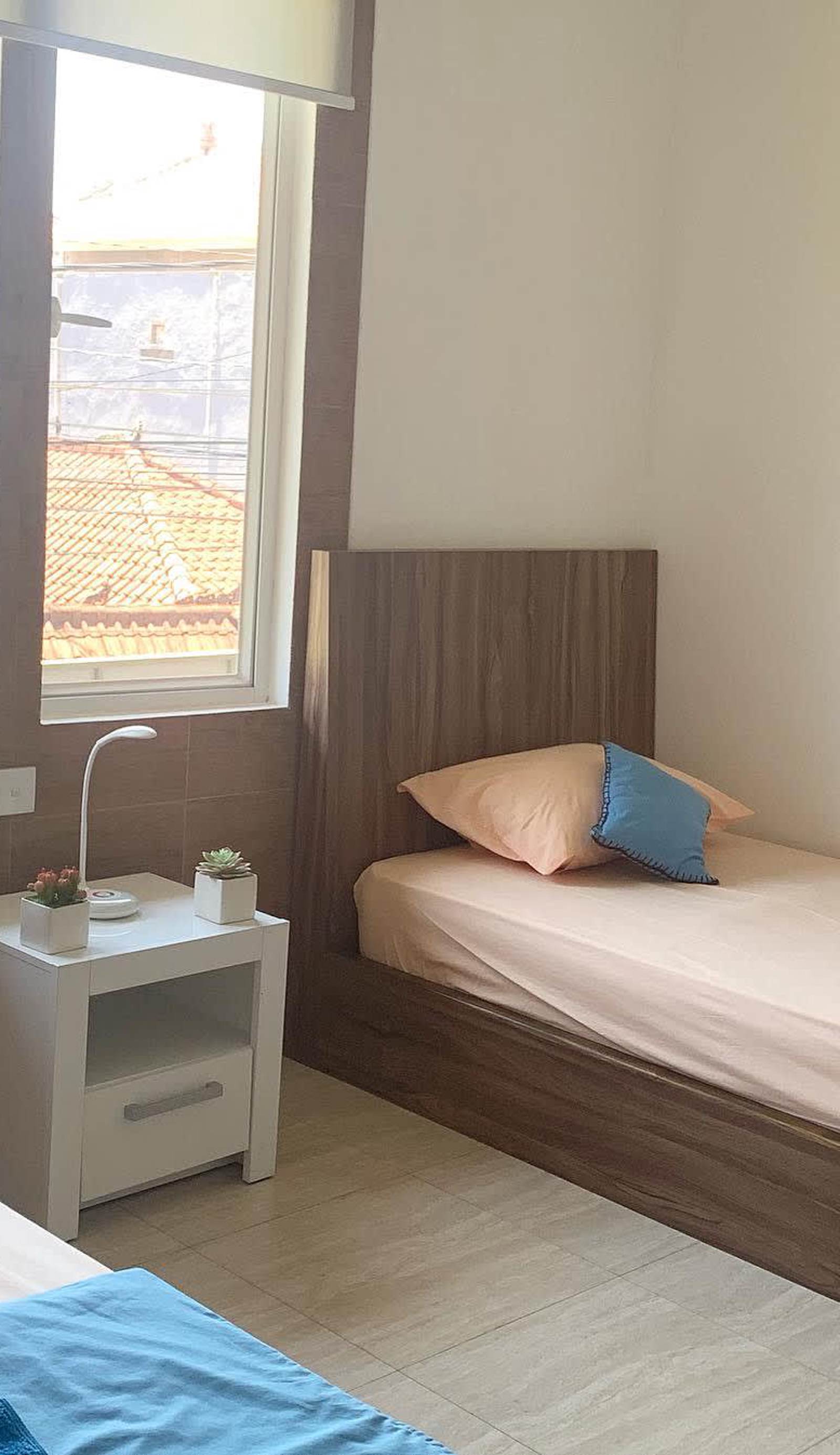 Beach Hut Hostel