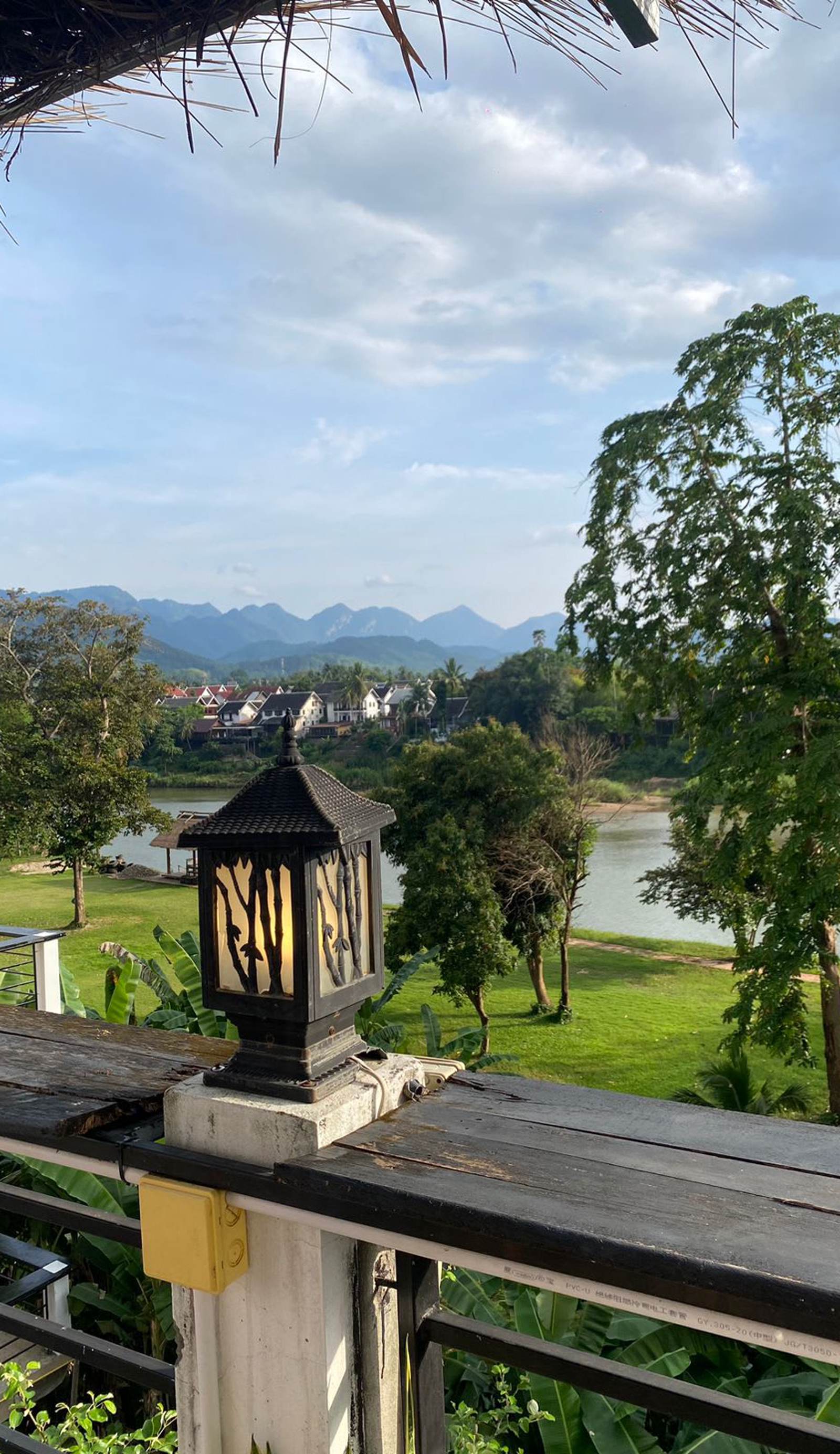 Meet Sunset Hostel Luang Prabang