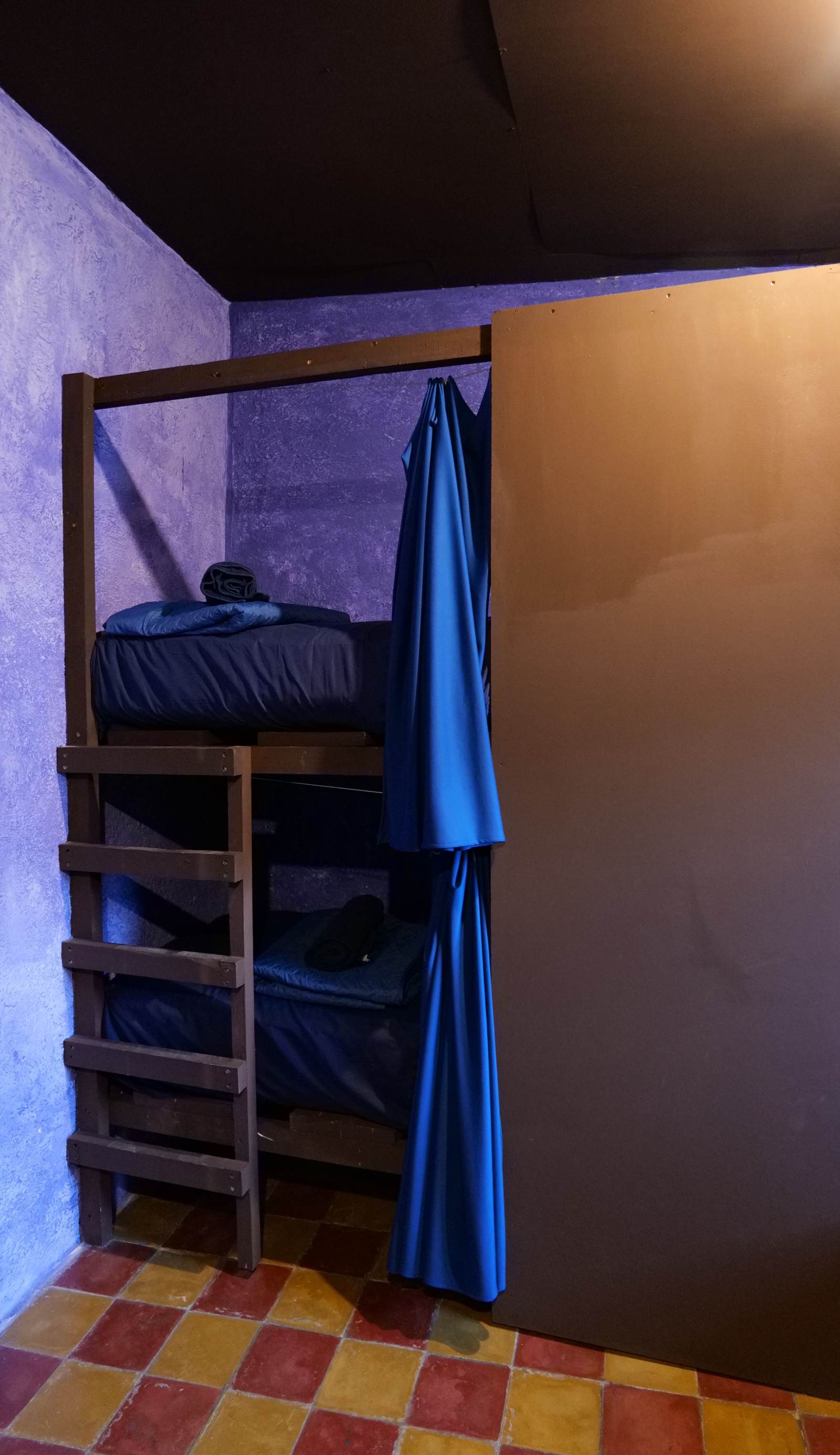 Wonderland Hostel