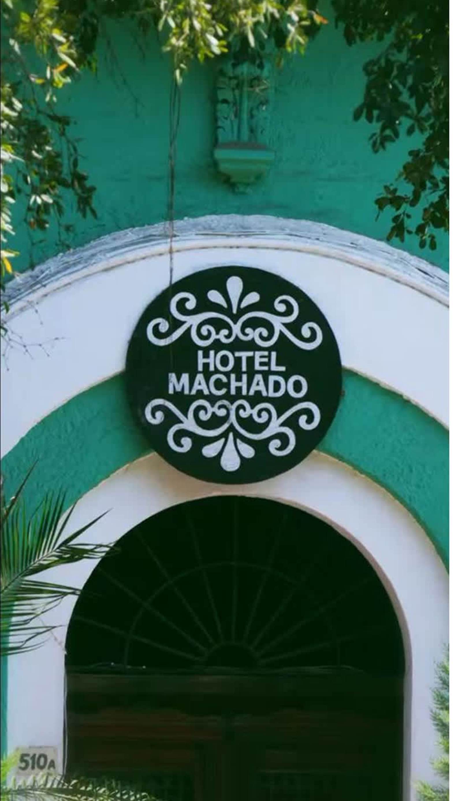 Hotel Machado