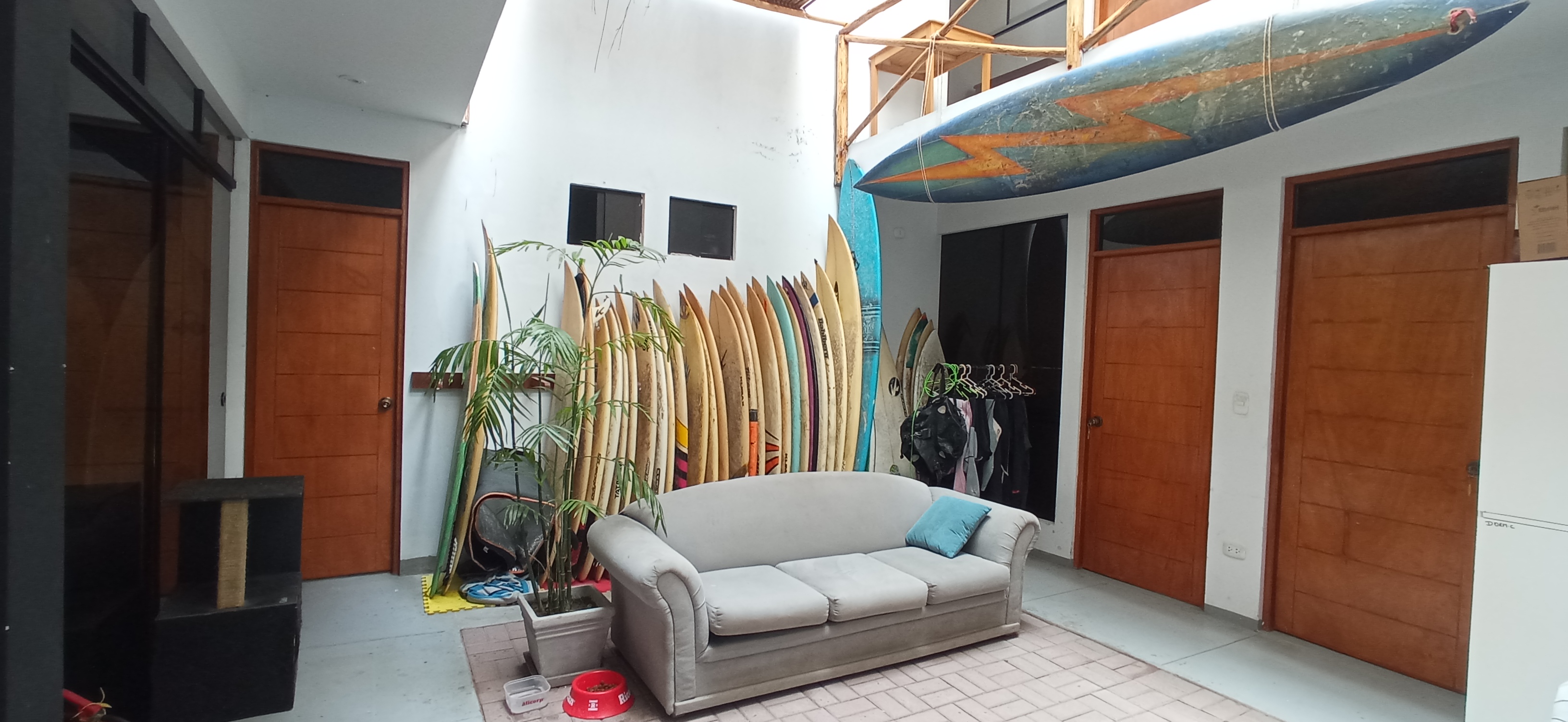Bravo Hostels: Surf House