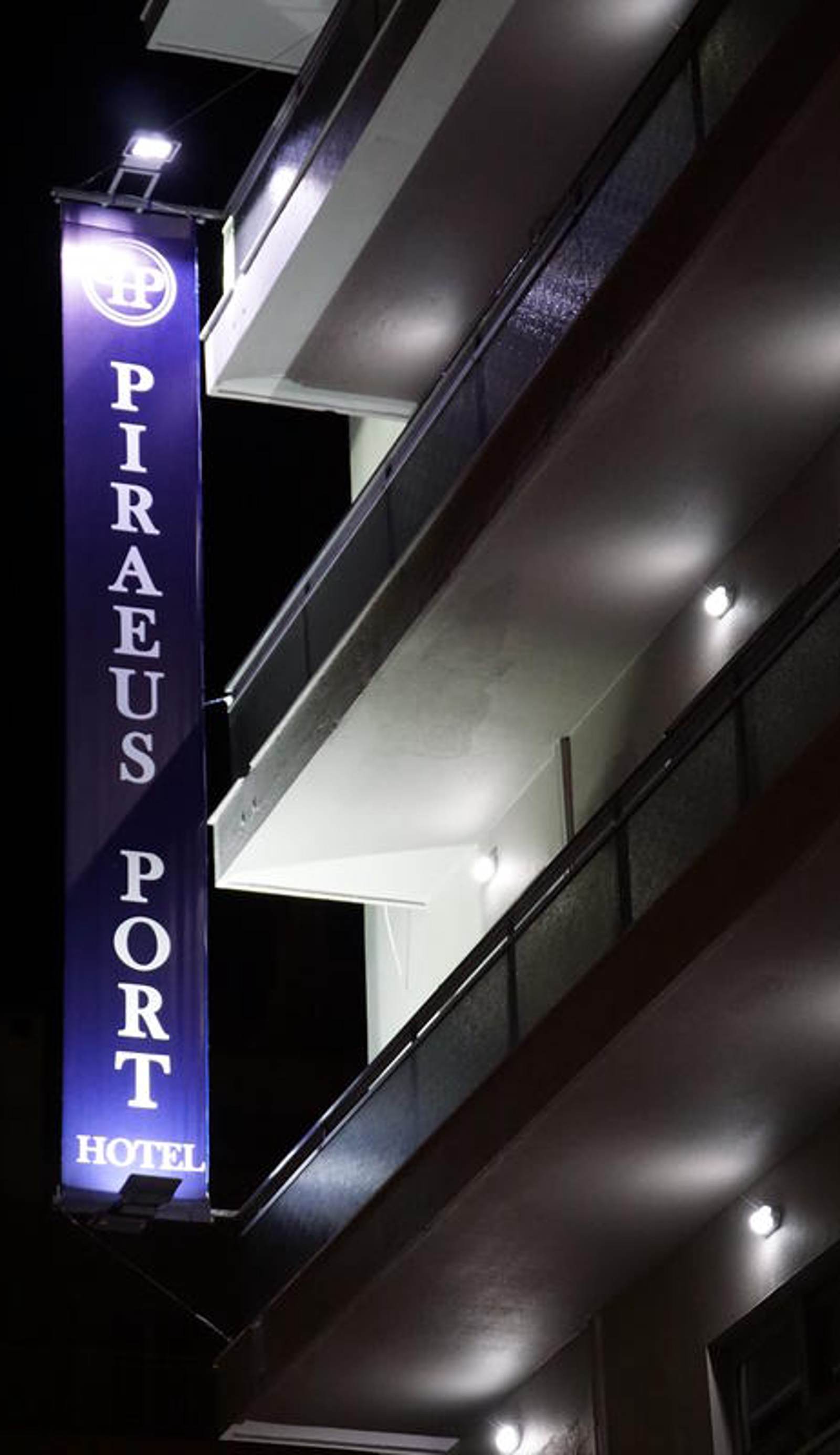 Piraeus Port Hotel