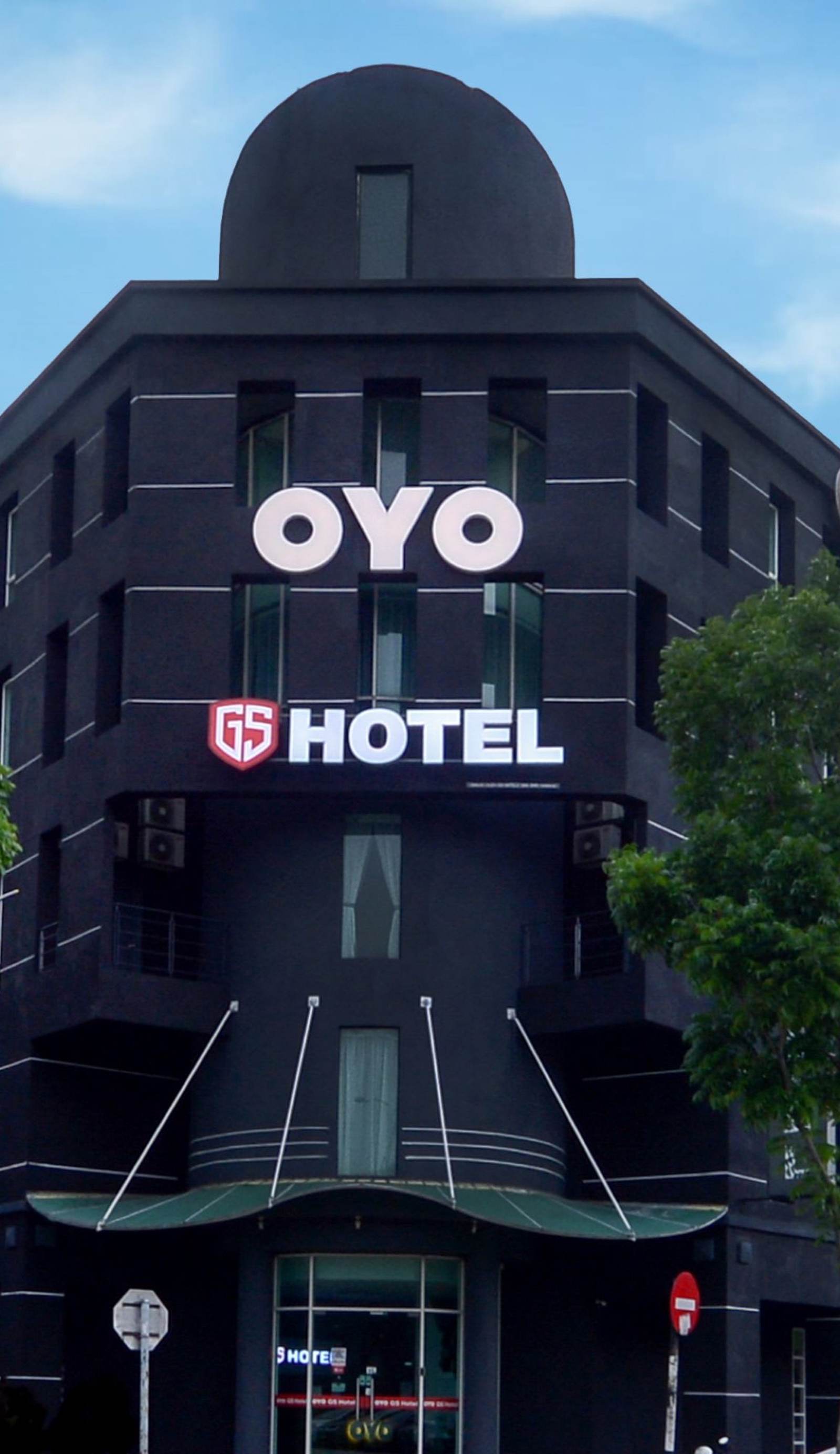 Hotel O Gs Hotels Near Strand Mall