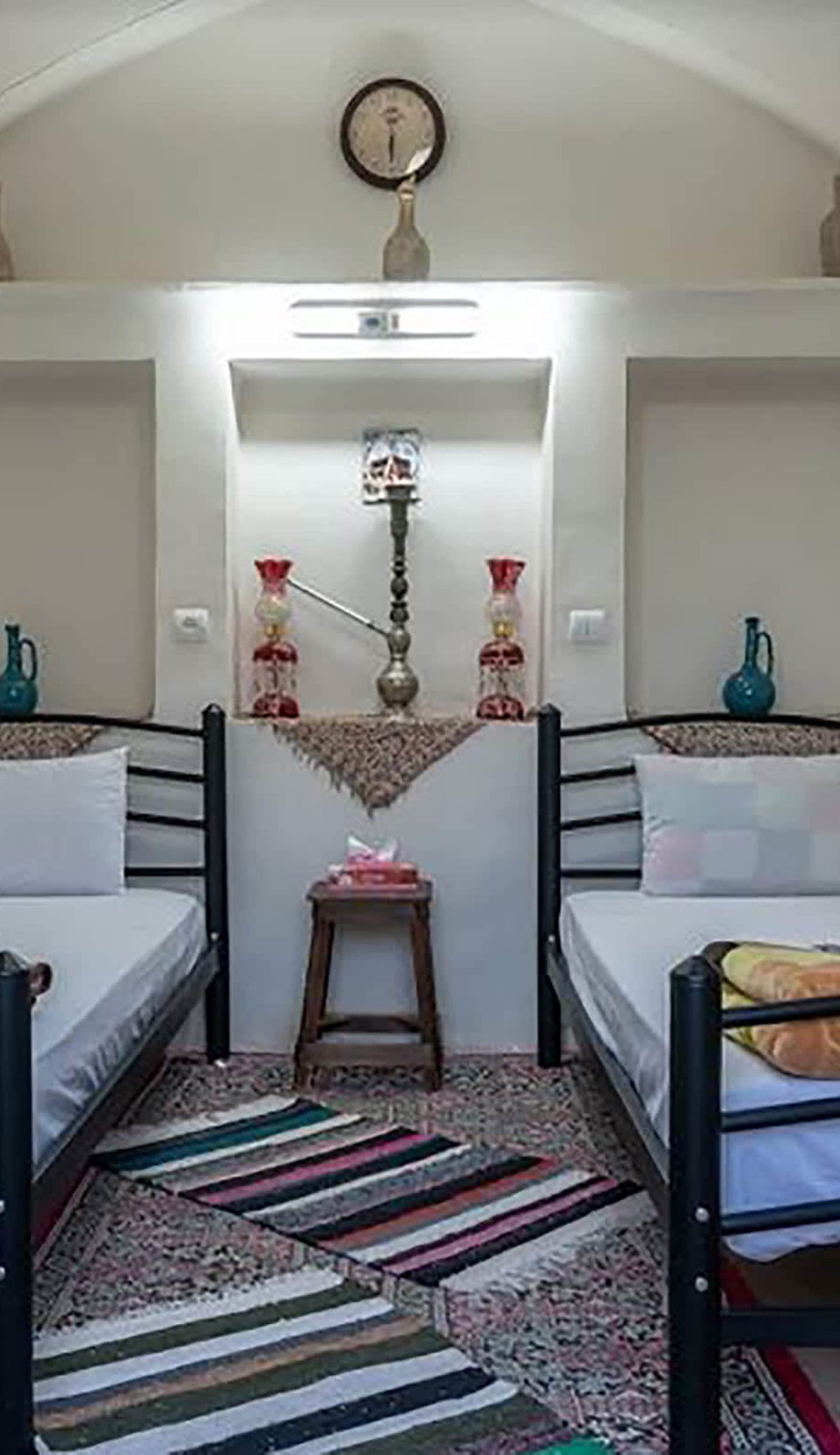 Kamalalmolk Guest House