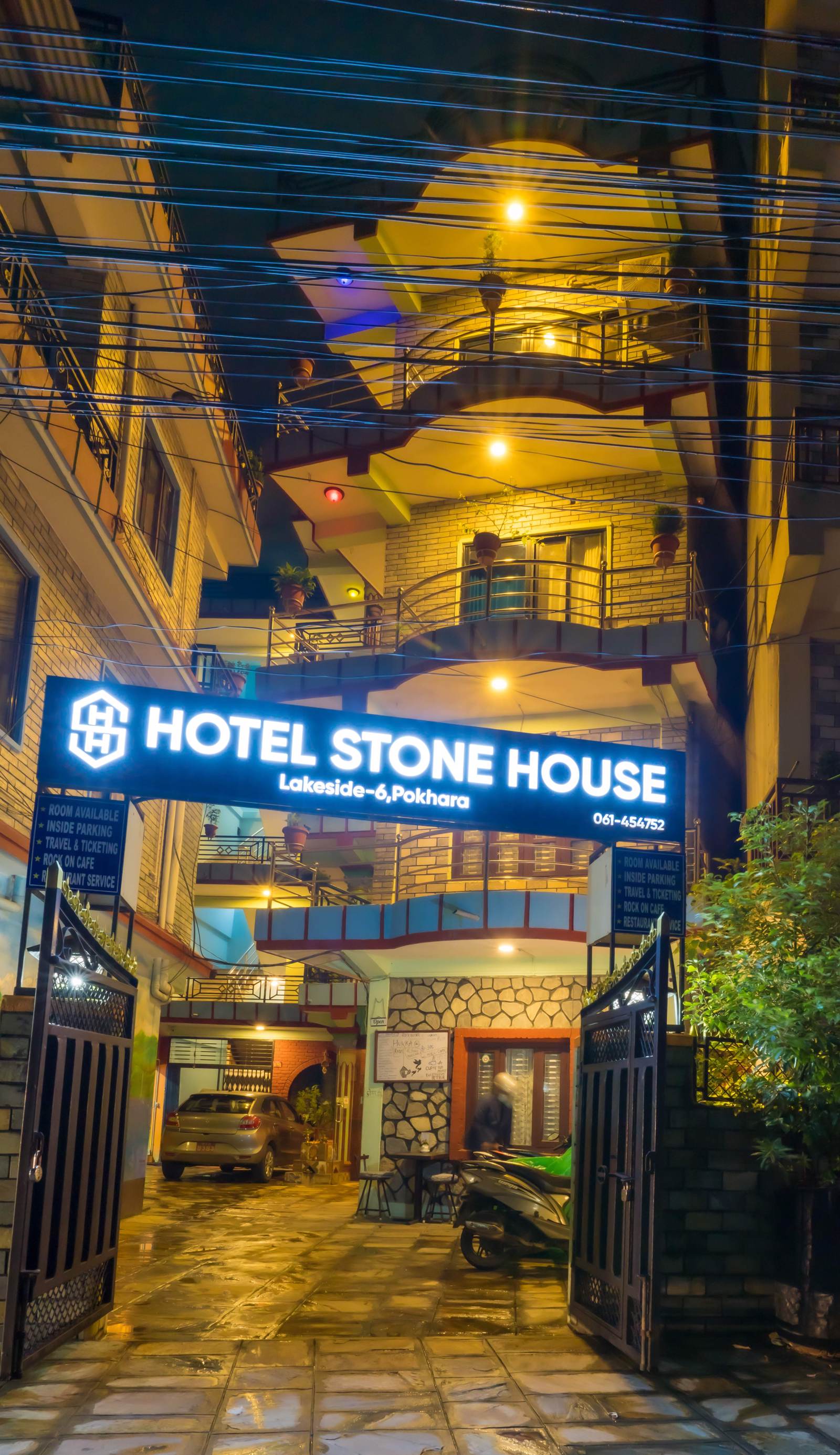 Hotel Stone House