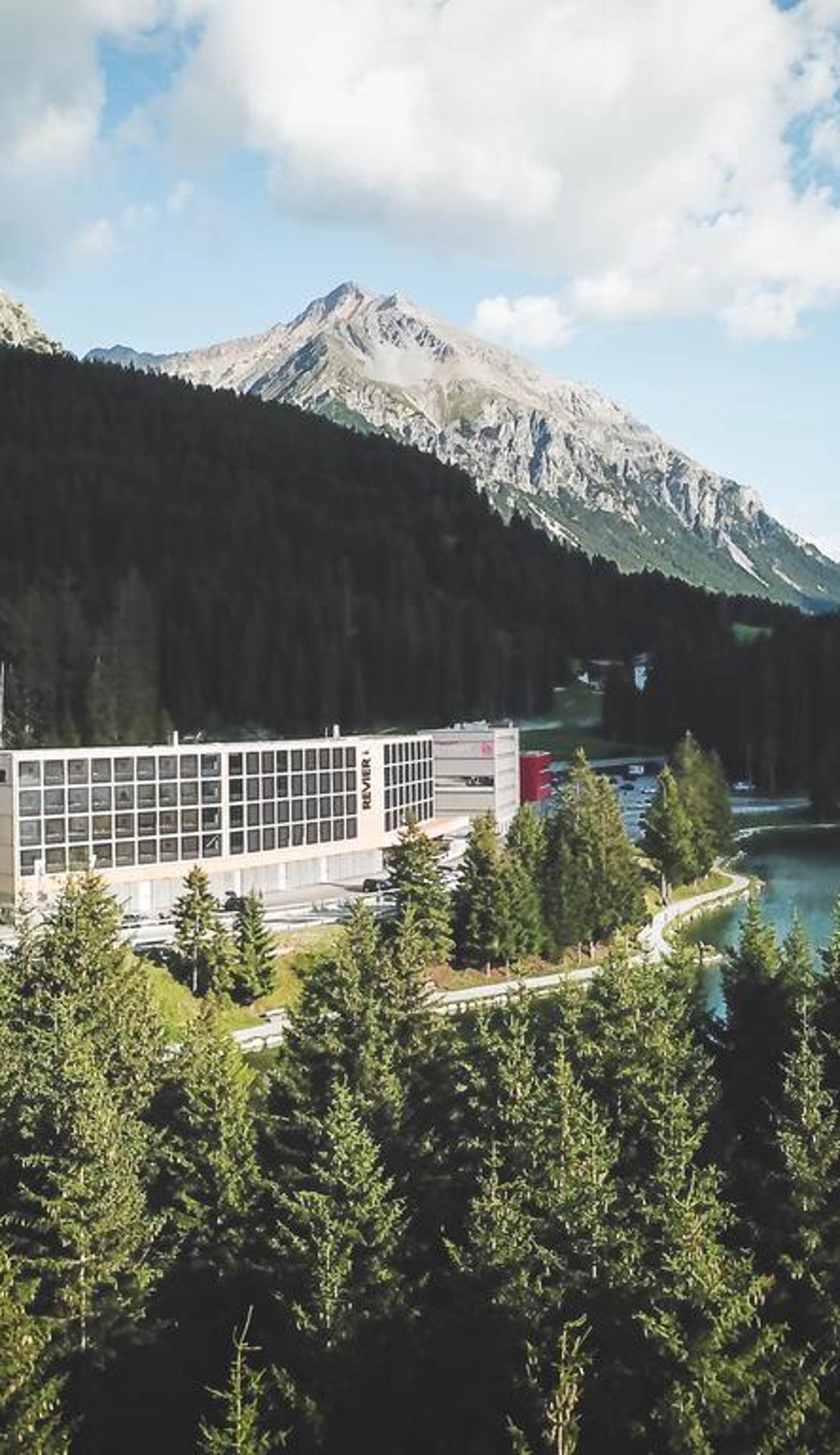 Revier Mountain Lodge