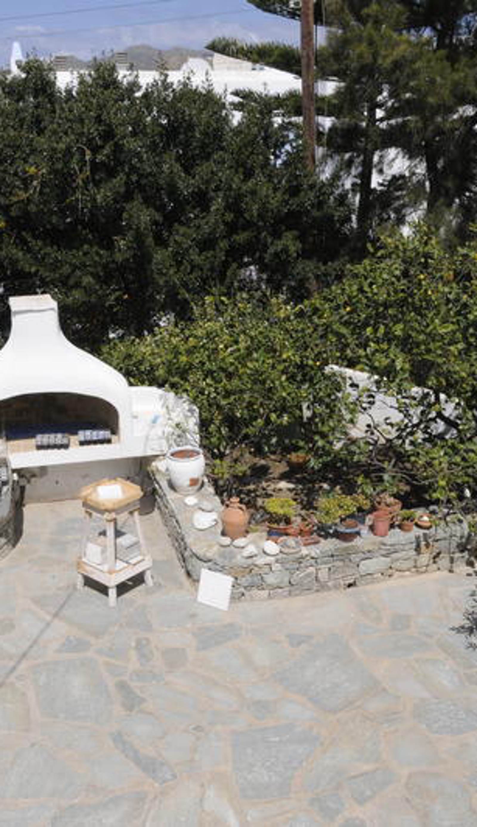 Andriani's Guest-House