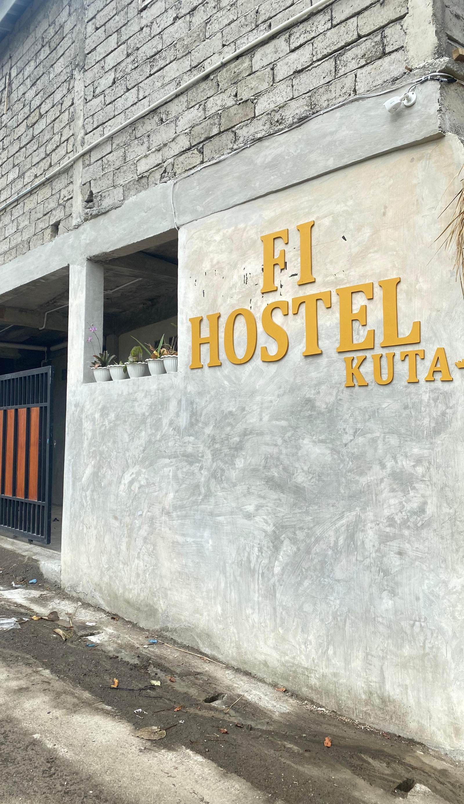Fi Hostel Kuta Lombok
