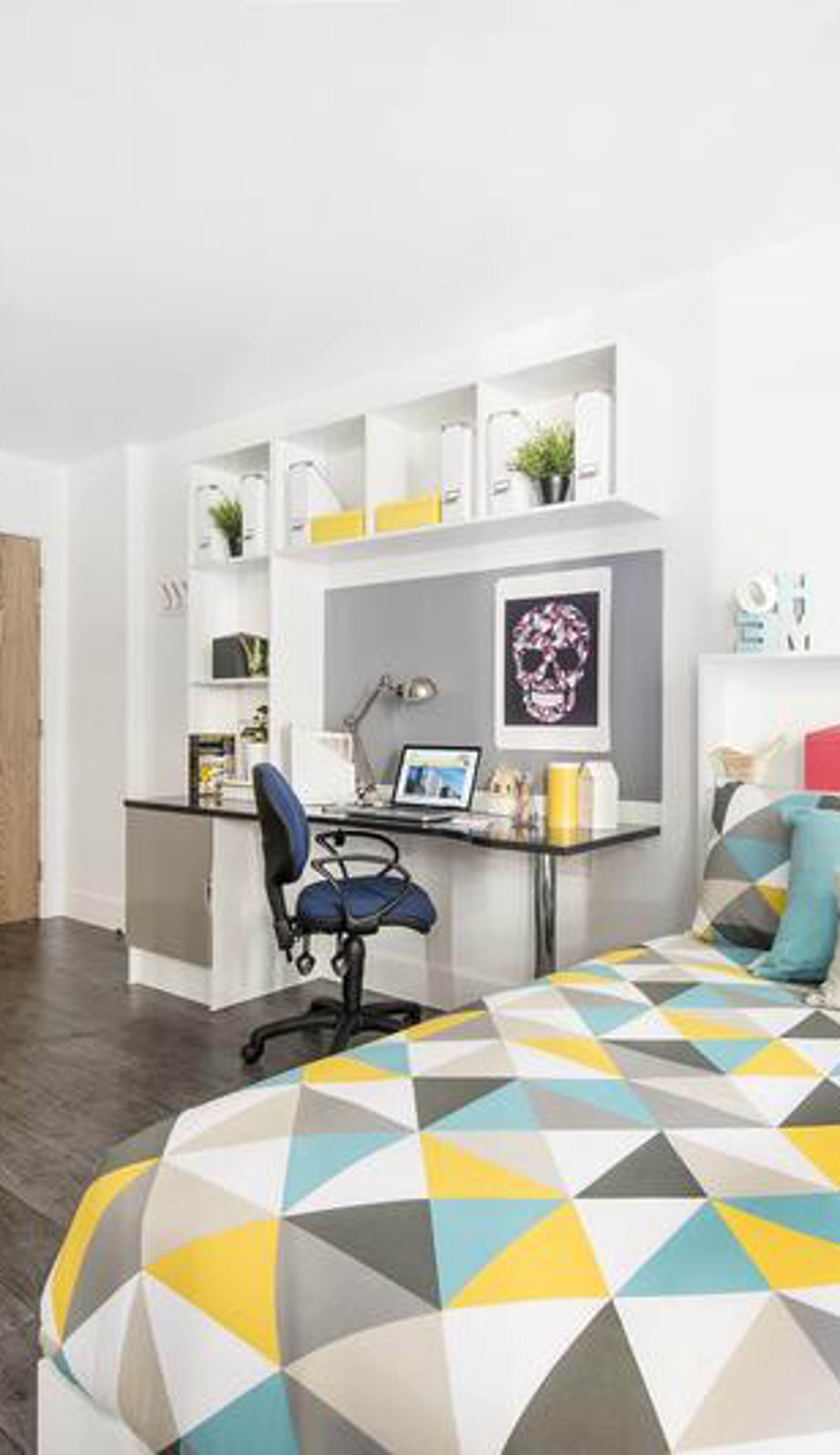 Destiny Student - Brae House