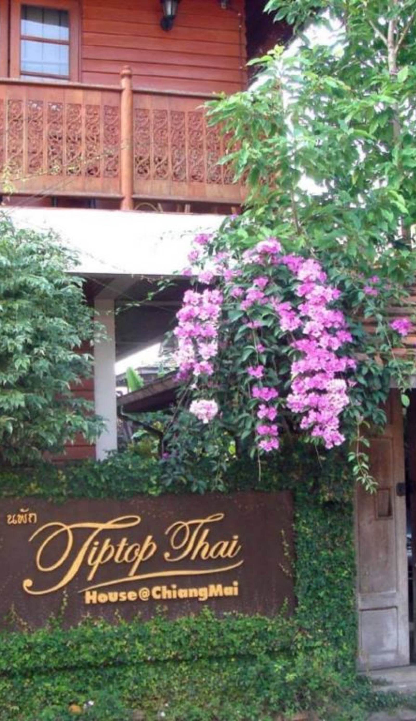 Tiptopthai House