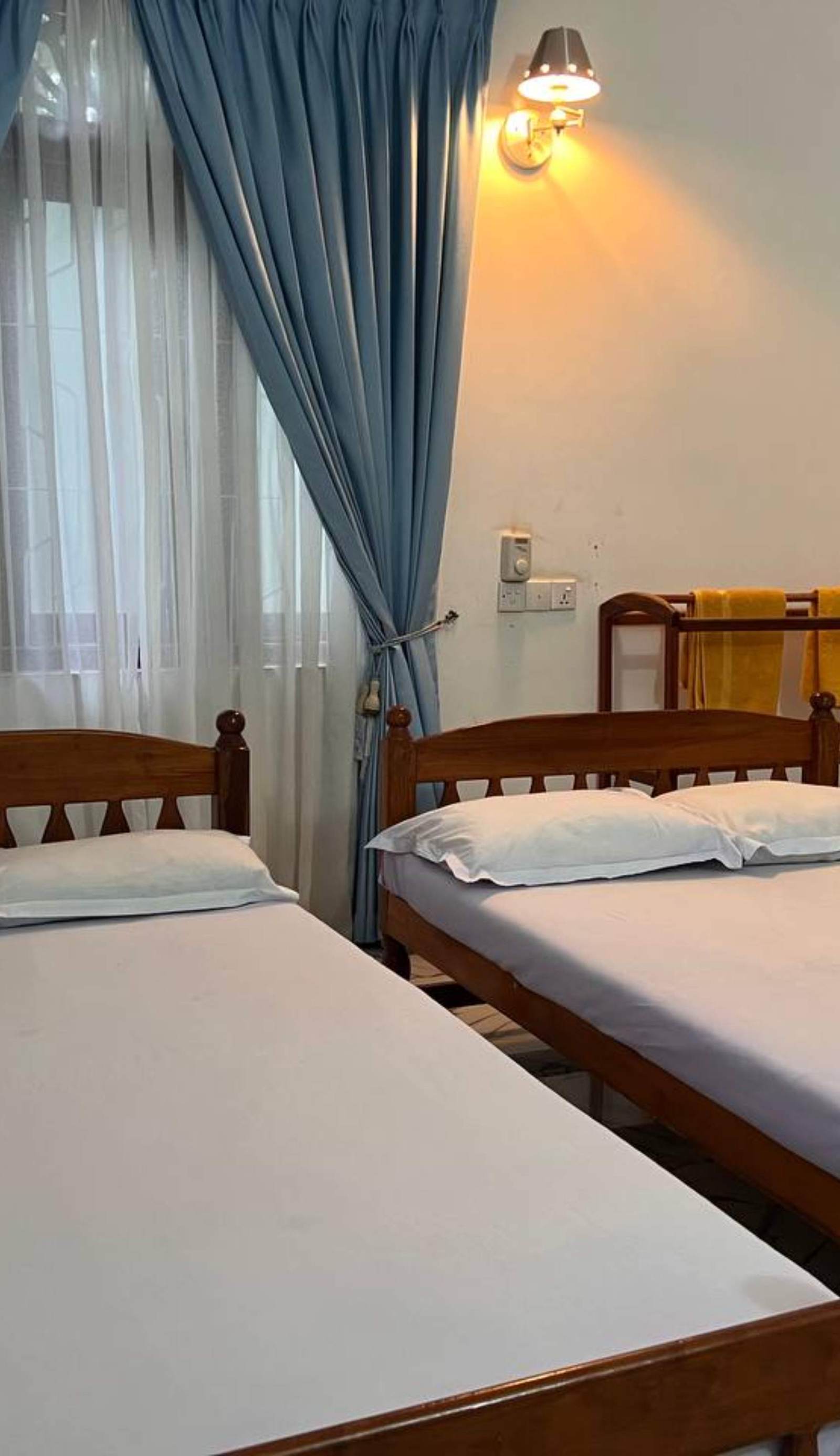 Eastern Holiday Resort and Restaurant