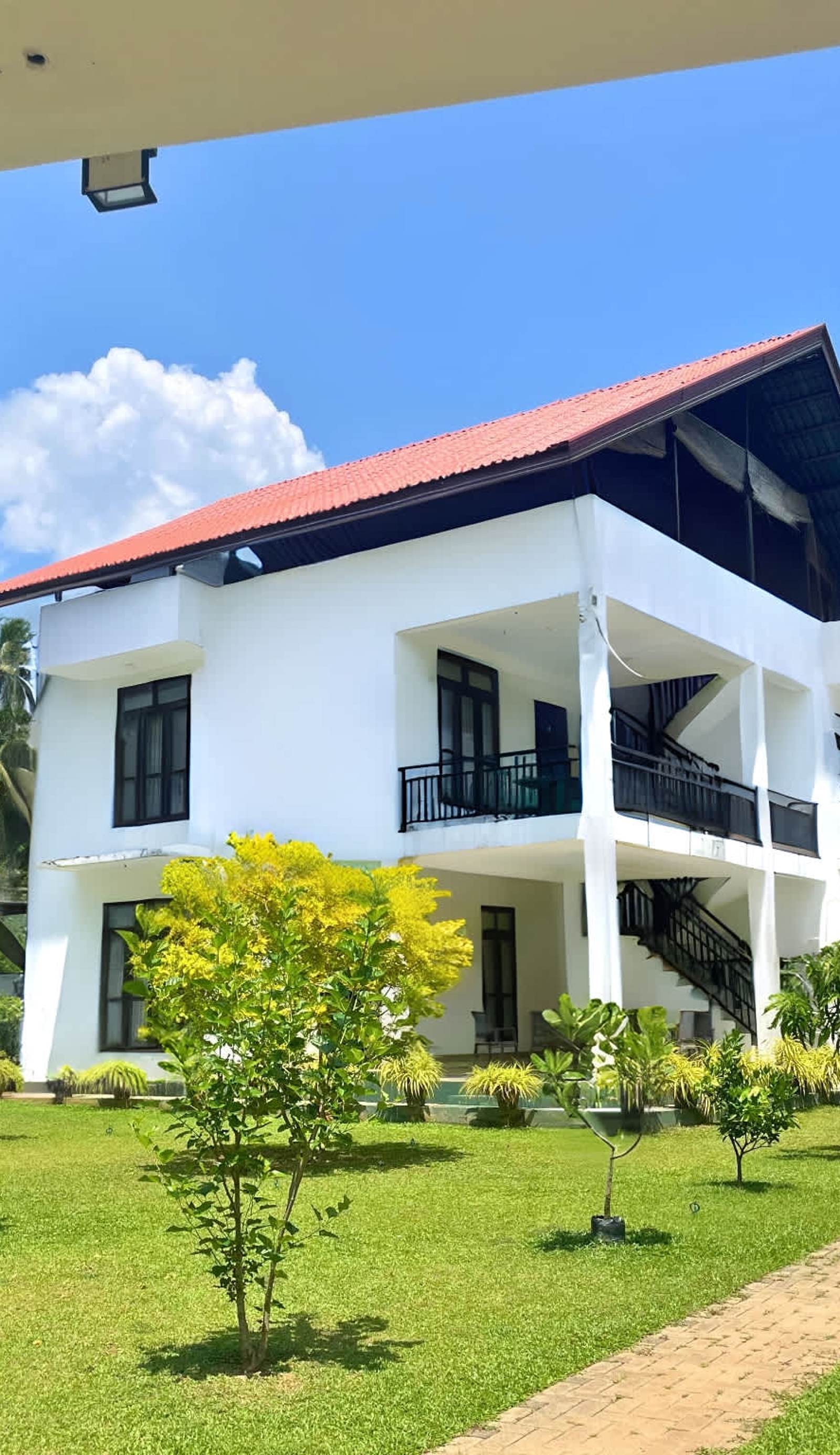 Curly Hostel Negombo
