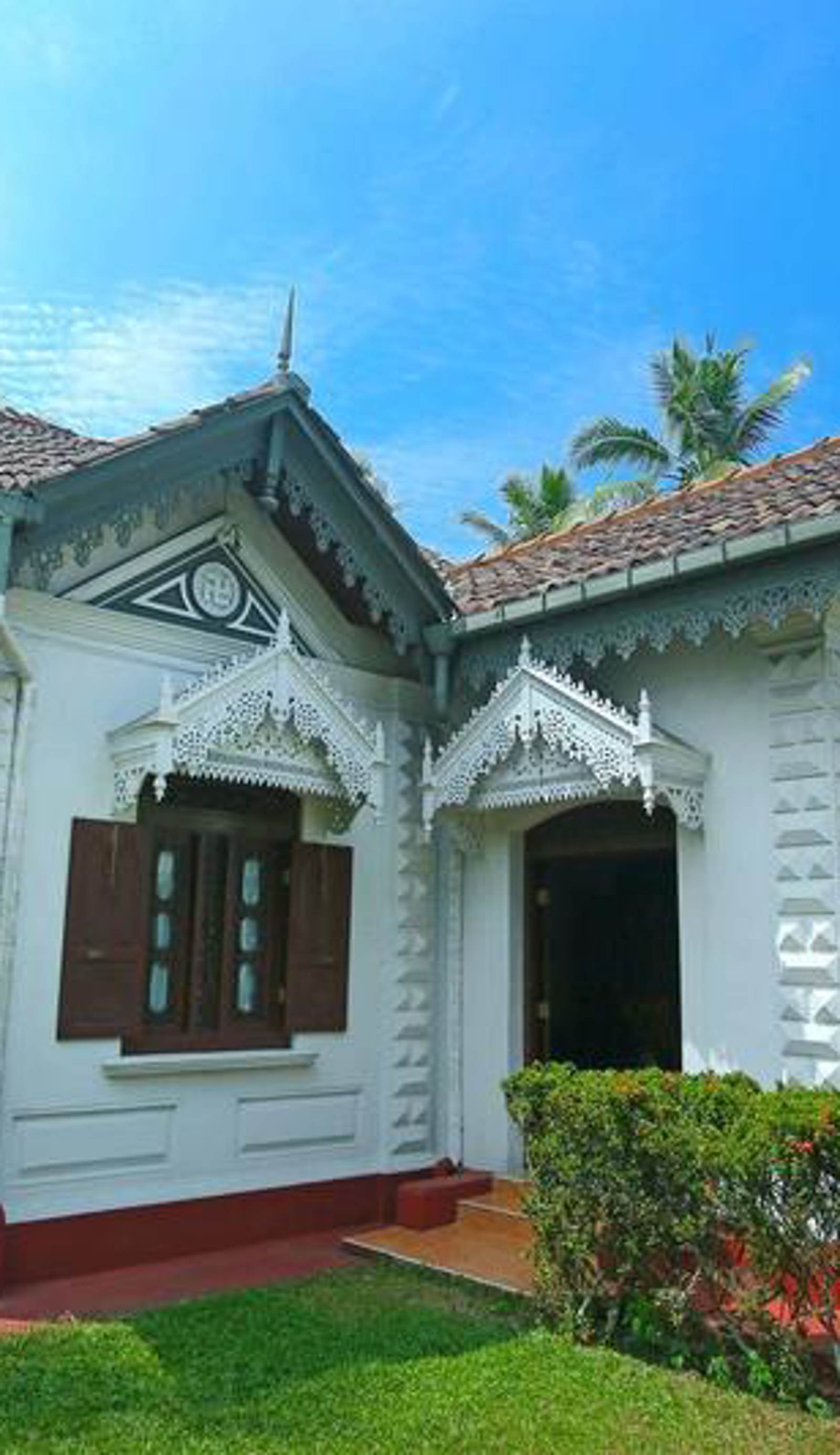 Old Parkland Hostel