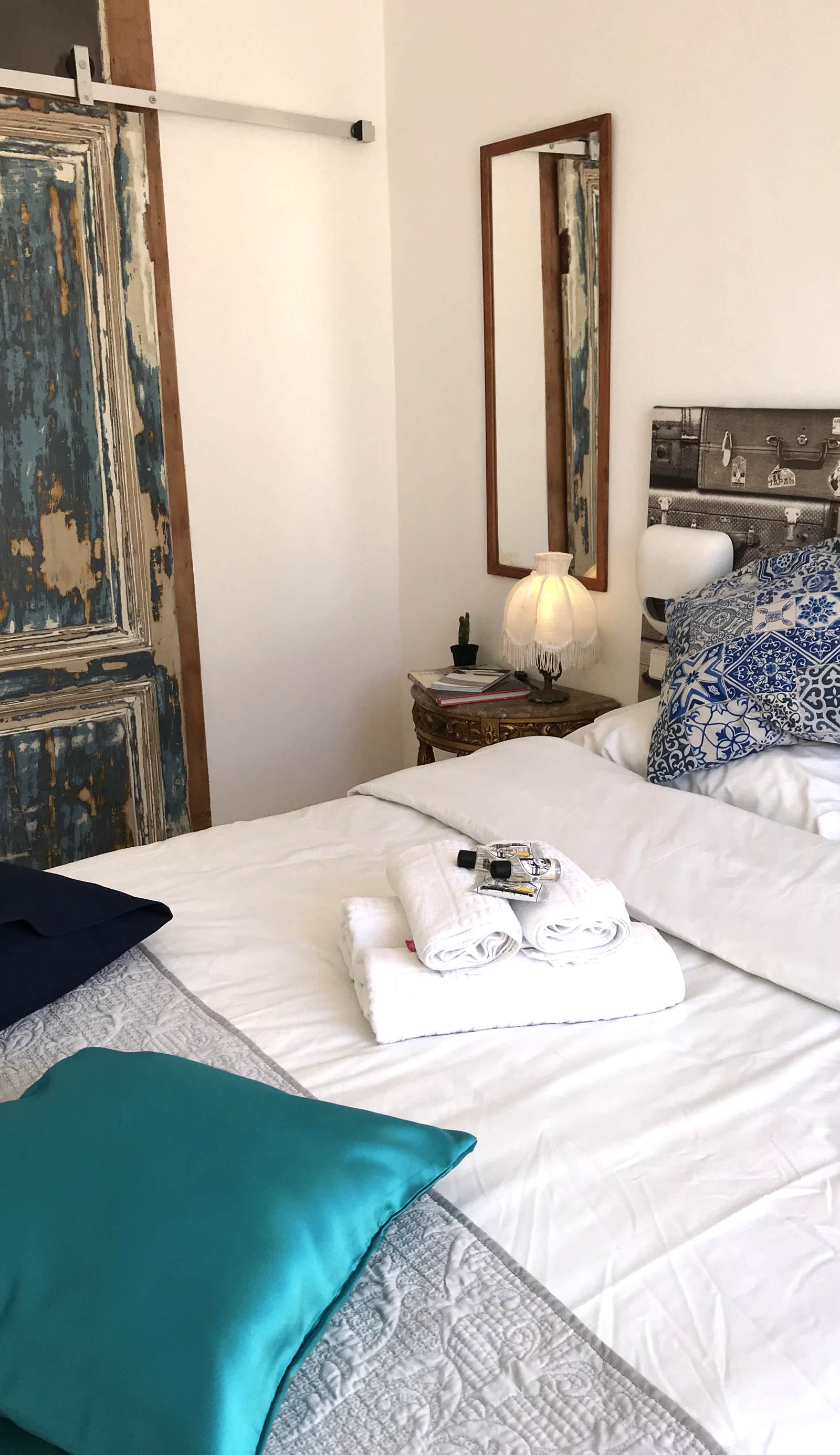 Alfama Patio Apartments