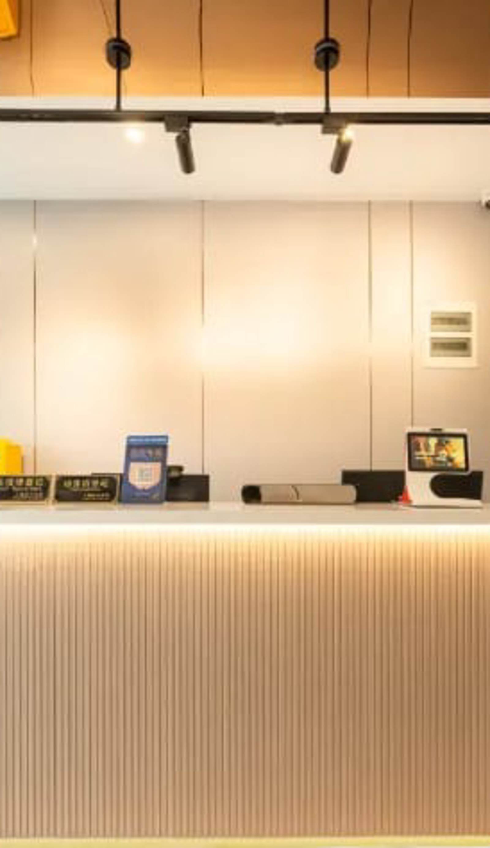 Dengba Hostel Hongqiao Airport