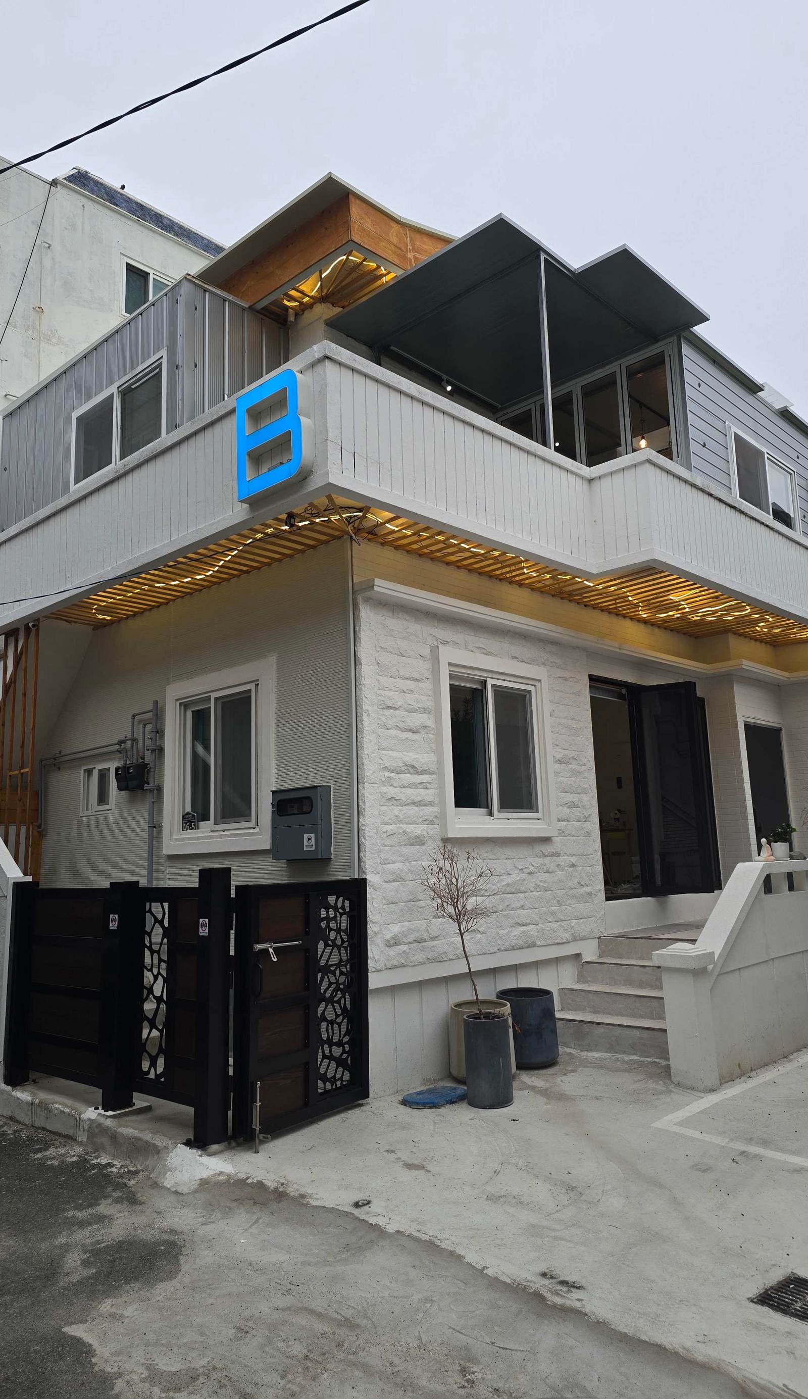 ArtPick (Busan Backpackers)