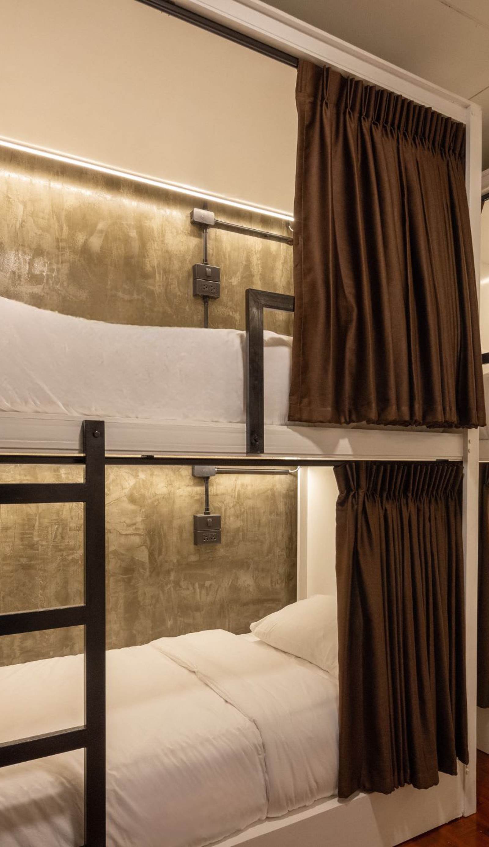 Lanna Loft Hostel