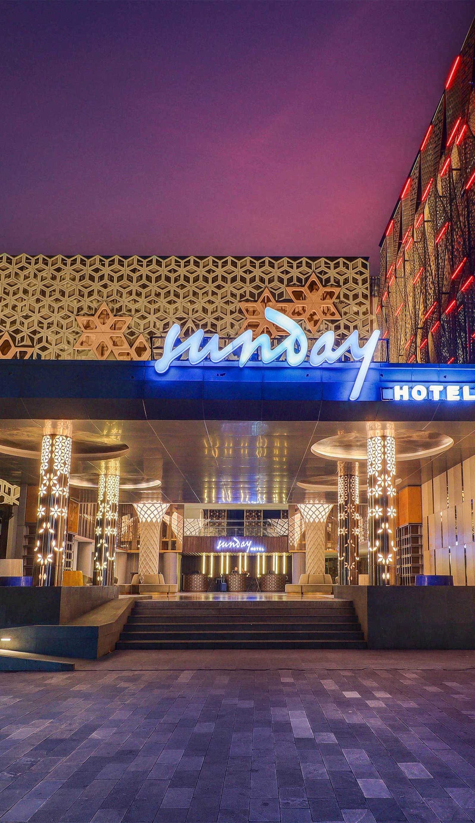 Sunday Hotel Arshika Sunset Road