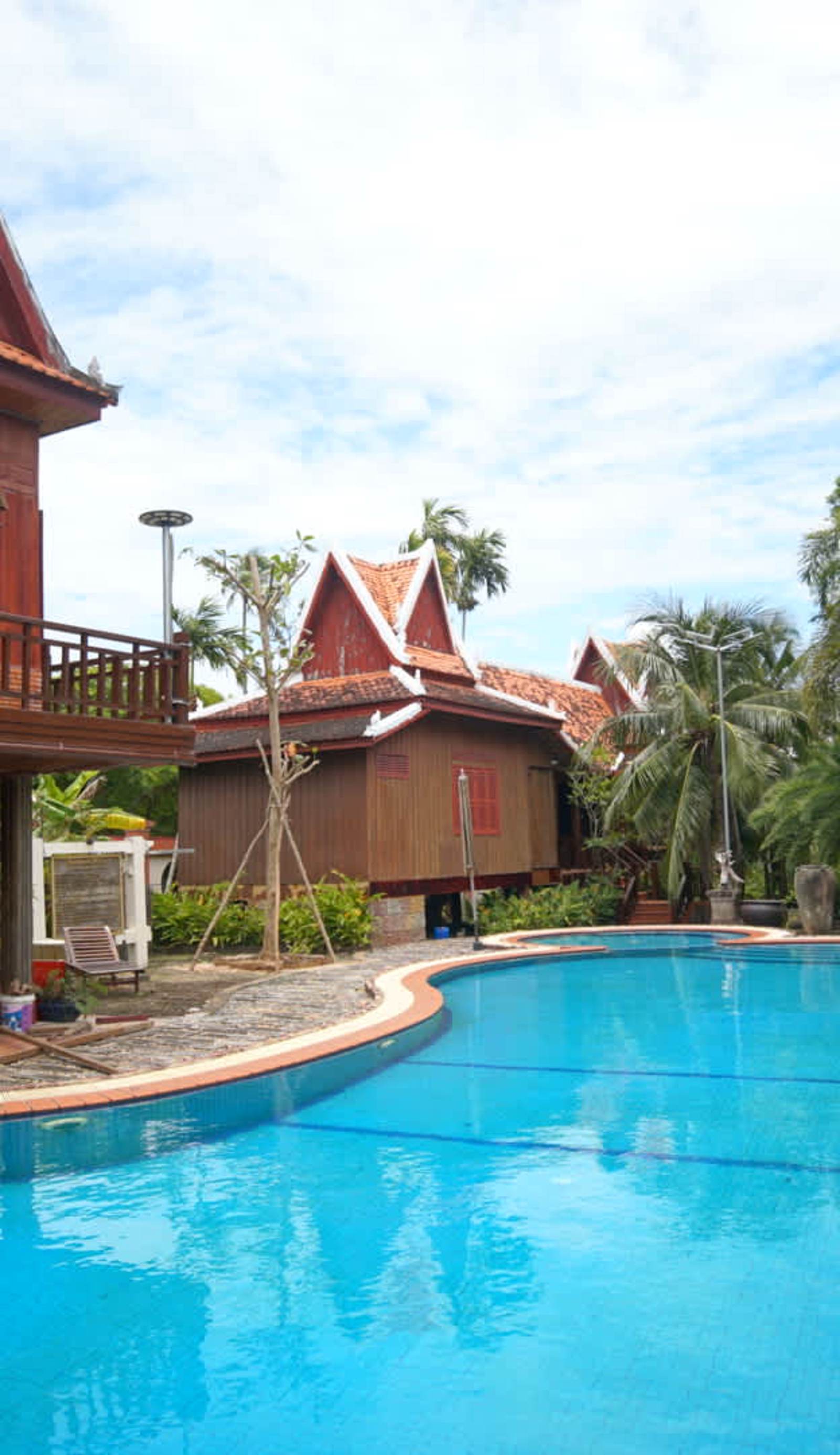 Yellow Sun Kep