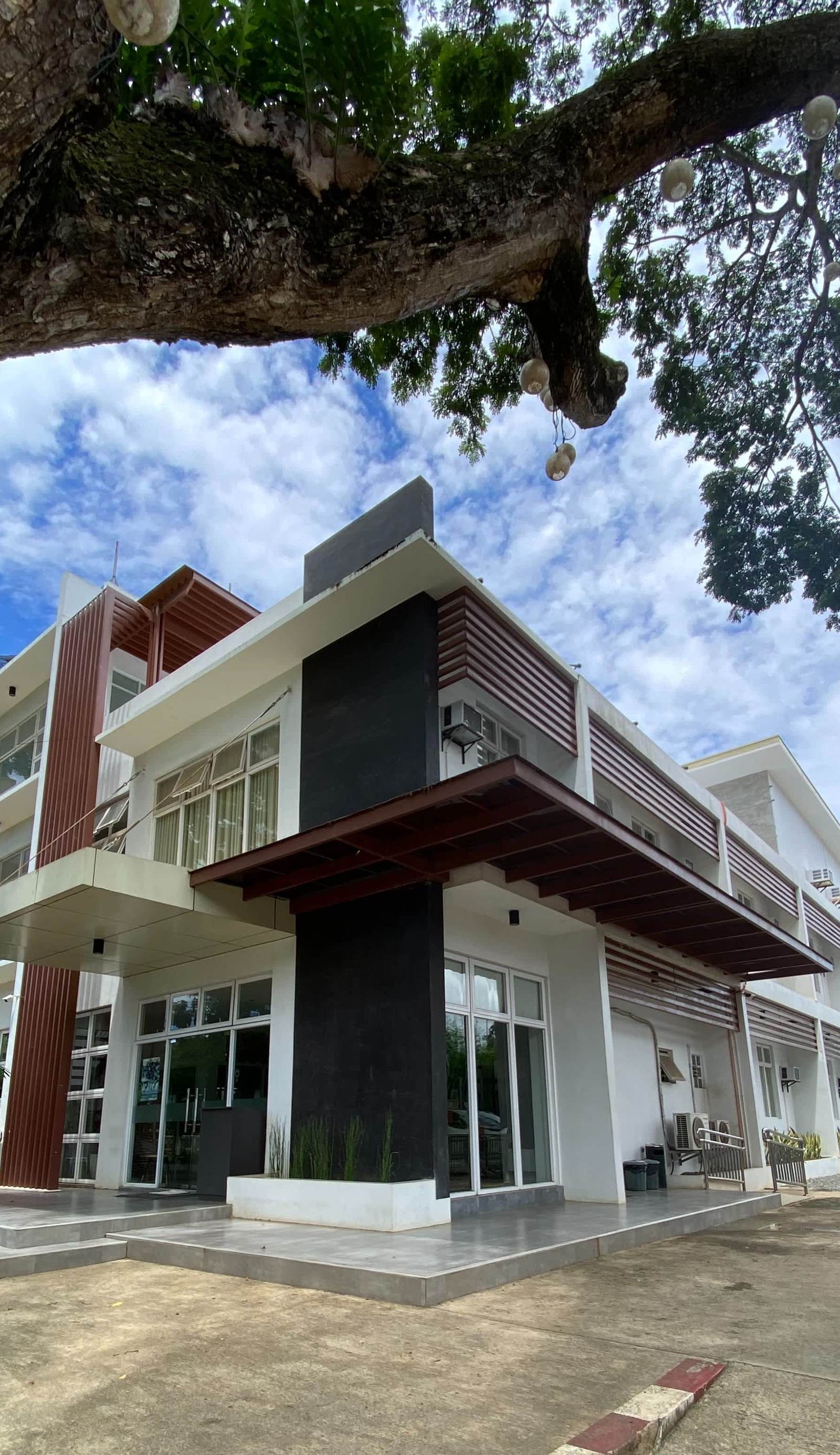 Bambu Suites