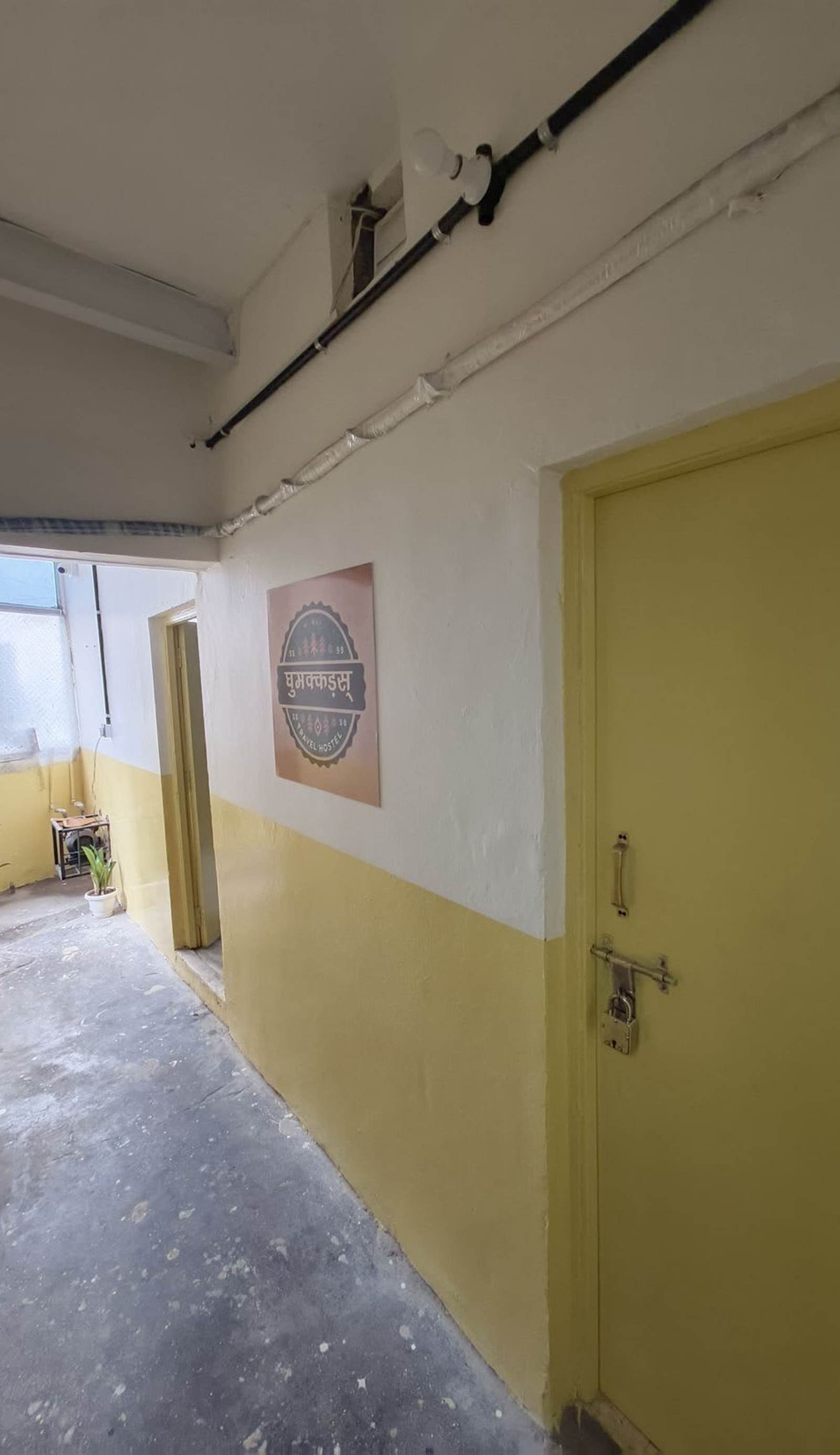 Ghumakkads Hostel