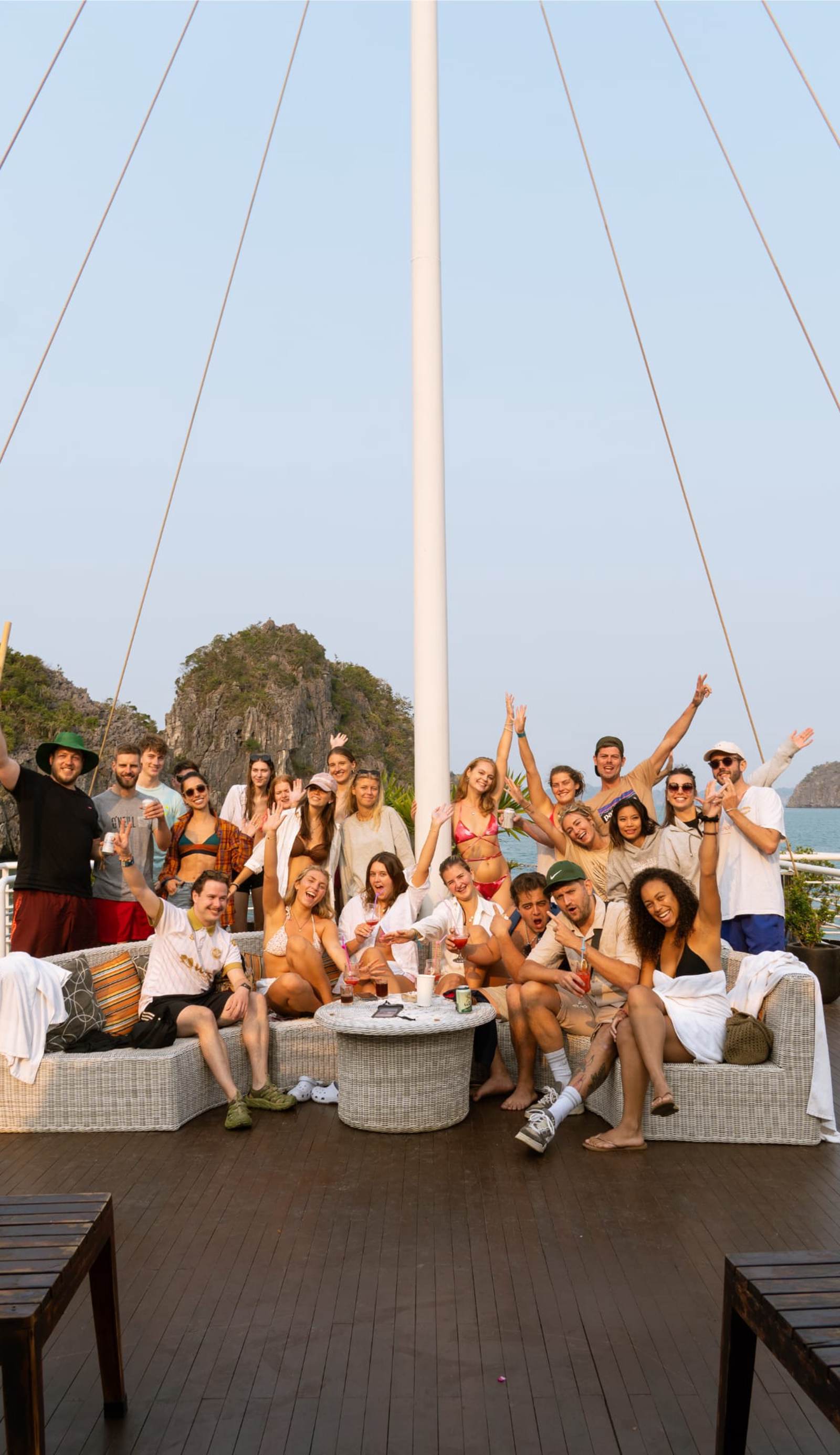 The One Hostel & Rooftop Bar Catba