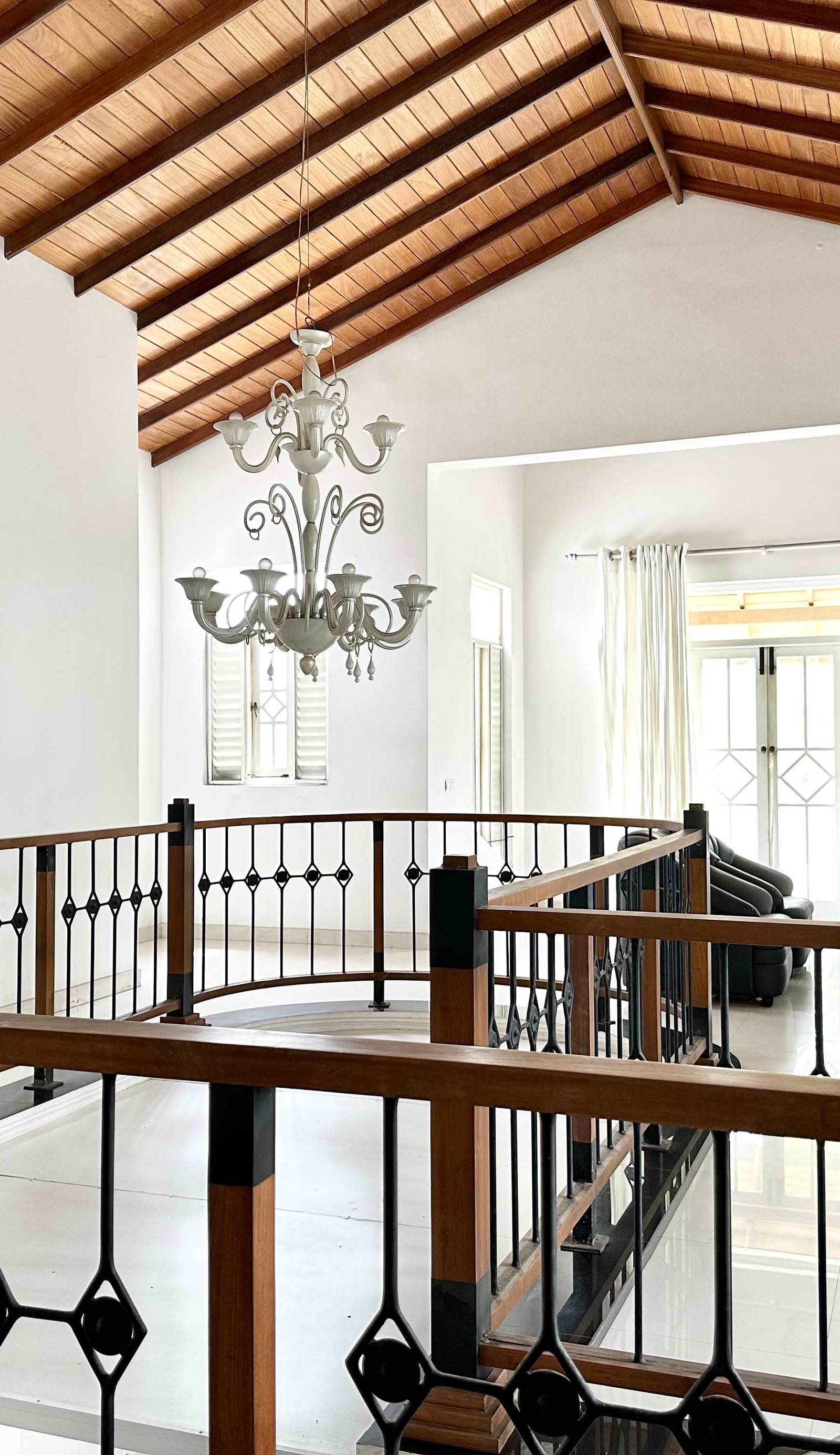 New Olive Villa