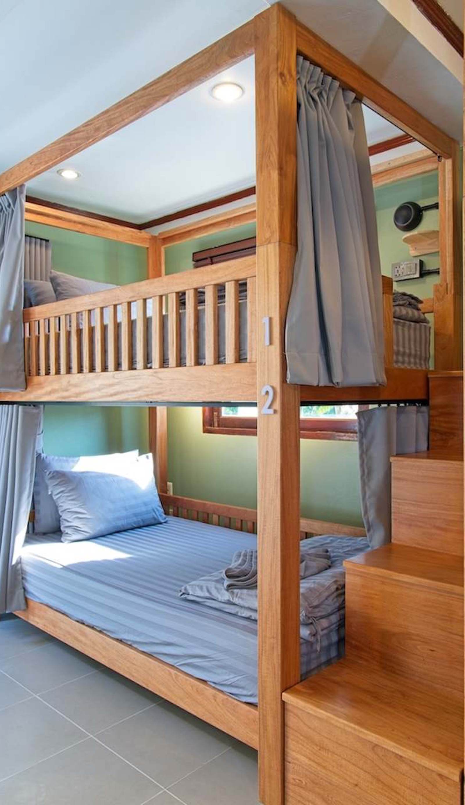 Chalok Reef Divers Hostel