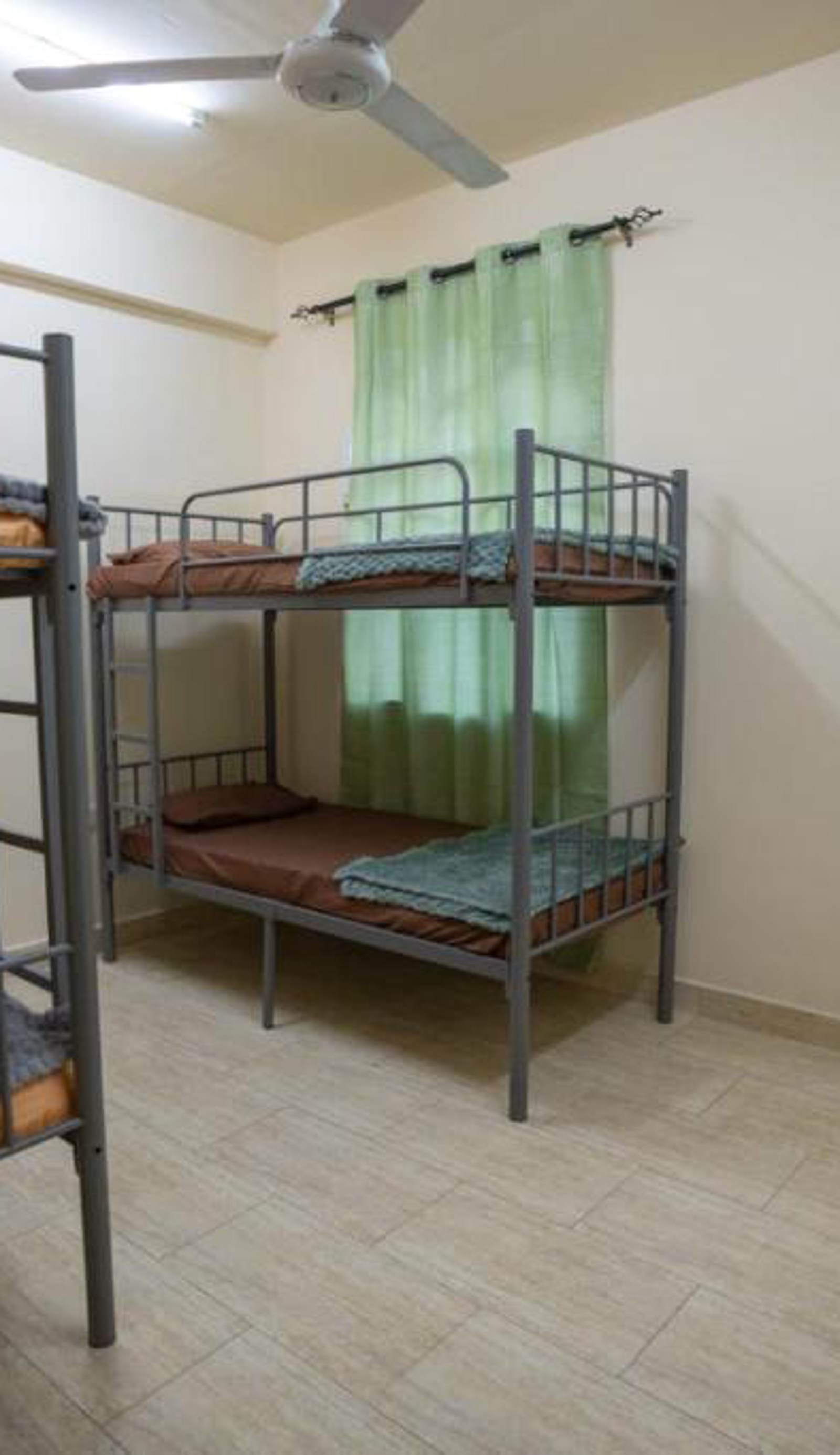 Mozna Hostel