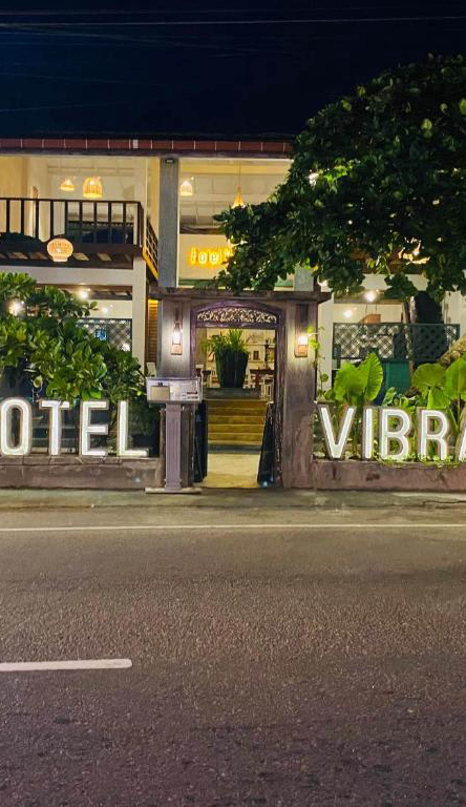 Hotel Vibration
