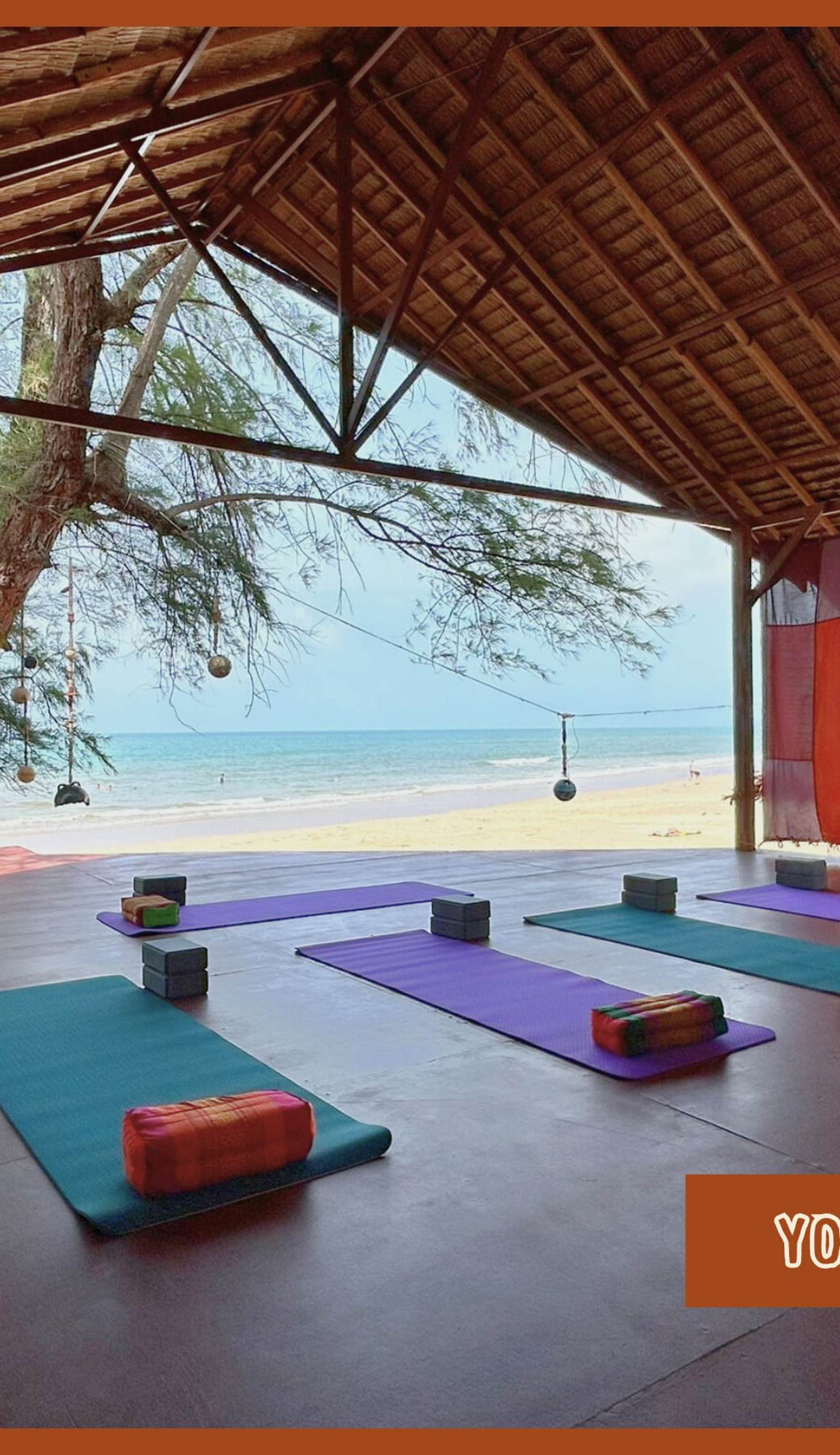Sanctuary Hostel - Art & Adventure