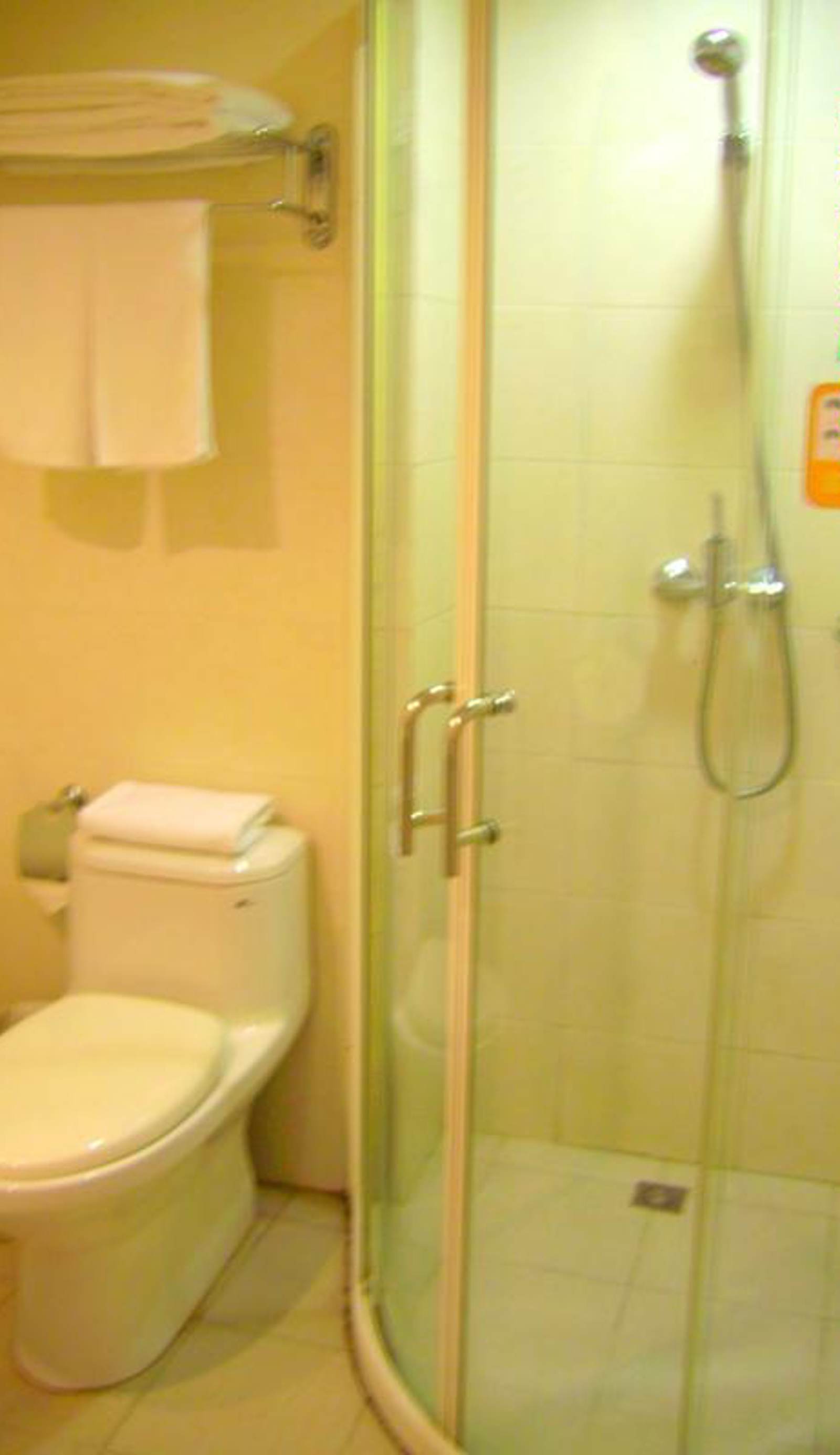 Green Oasis Hotel