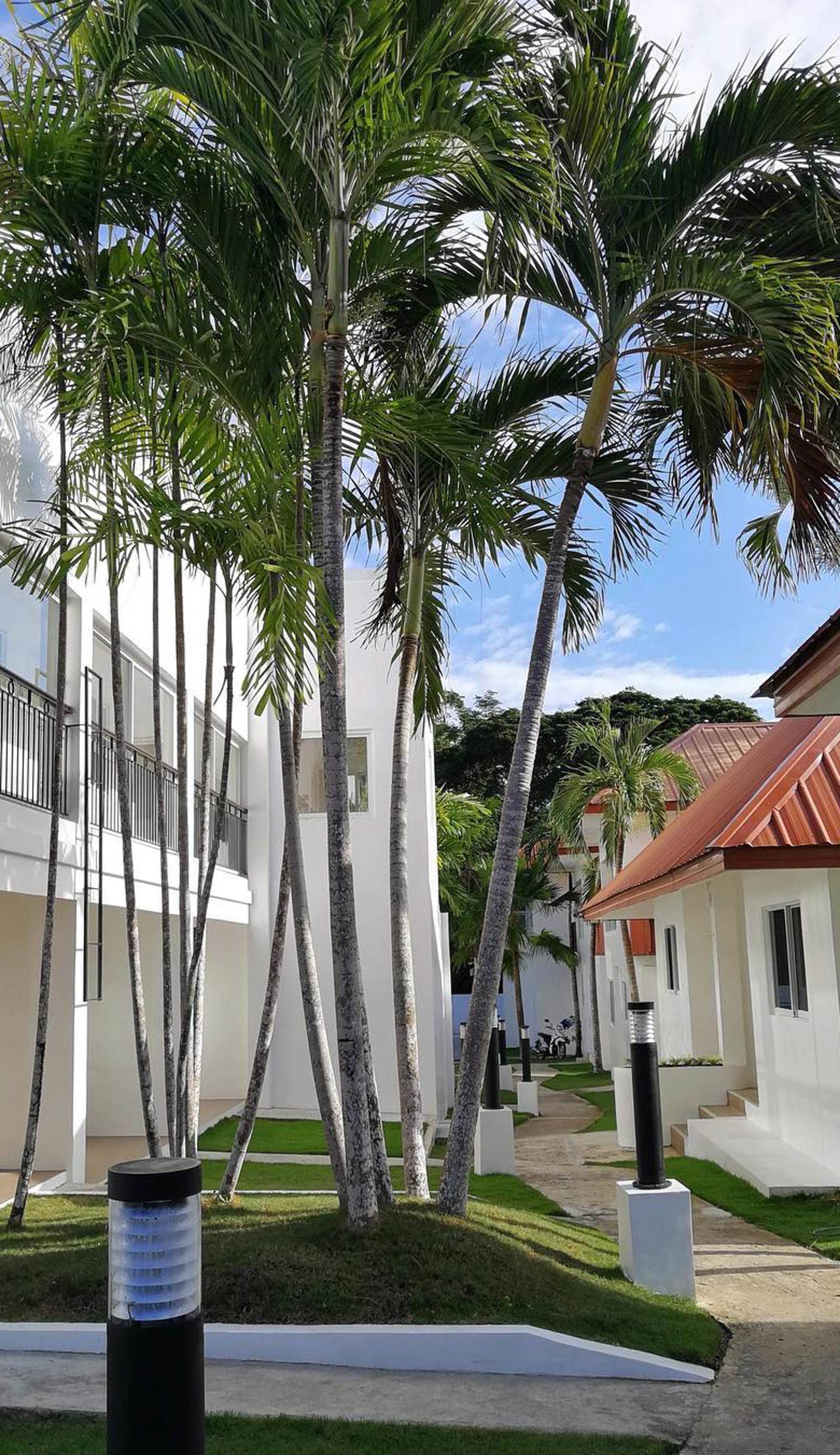 Heartland Hotel Serviced Rooms & Apartments