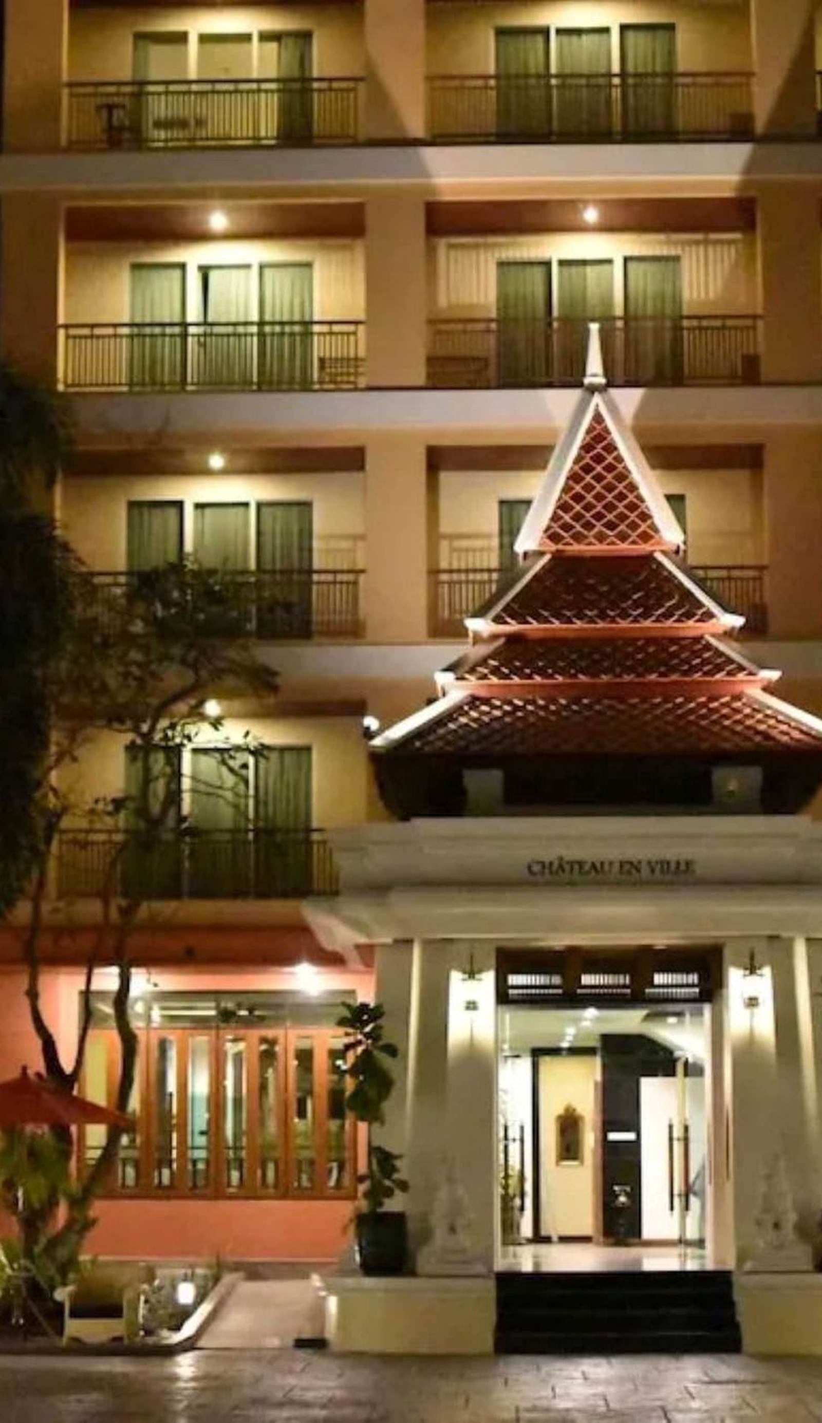 Sunday Chateau En Ville - Pattaya