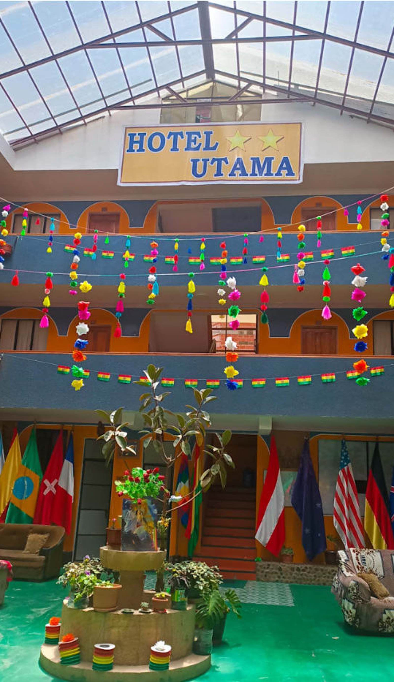 UTAMA