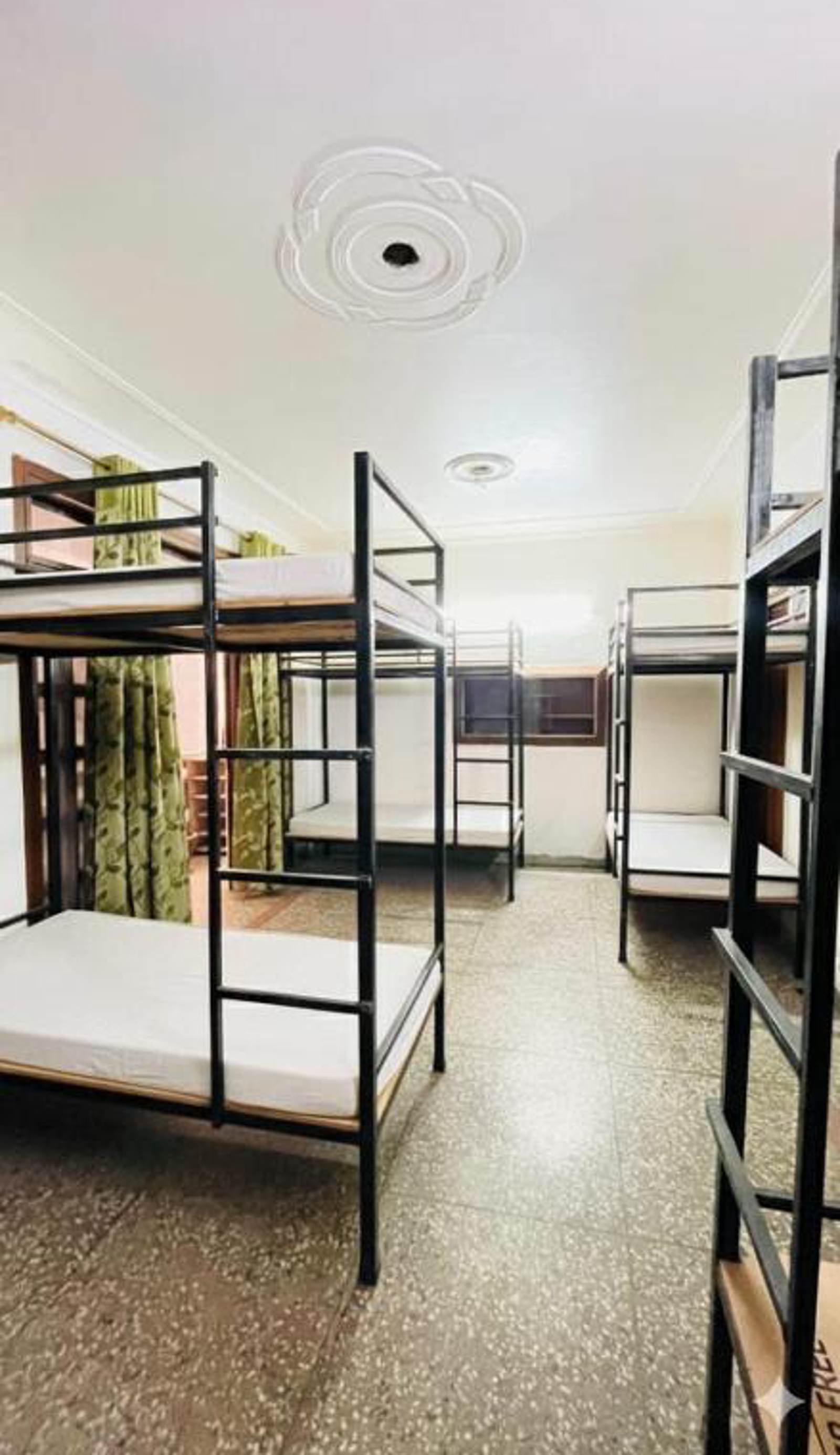 Gavari India's Delhi Hostel