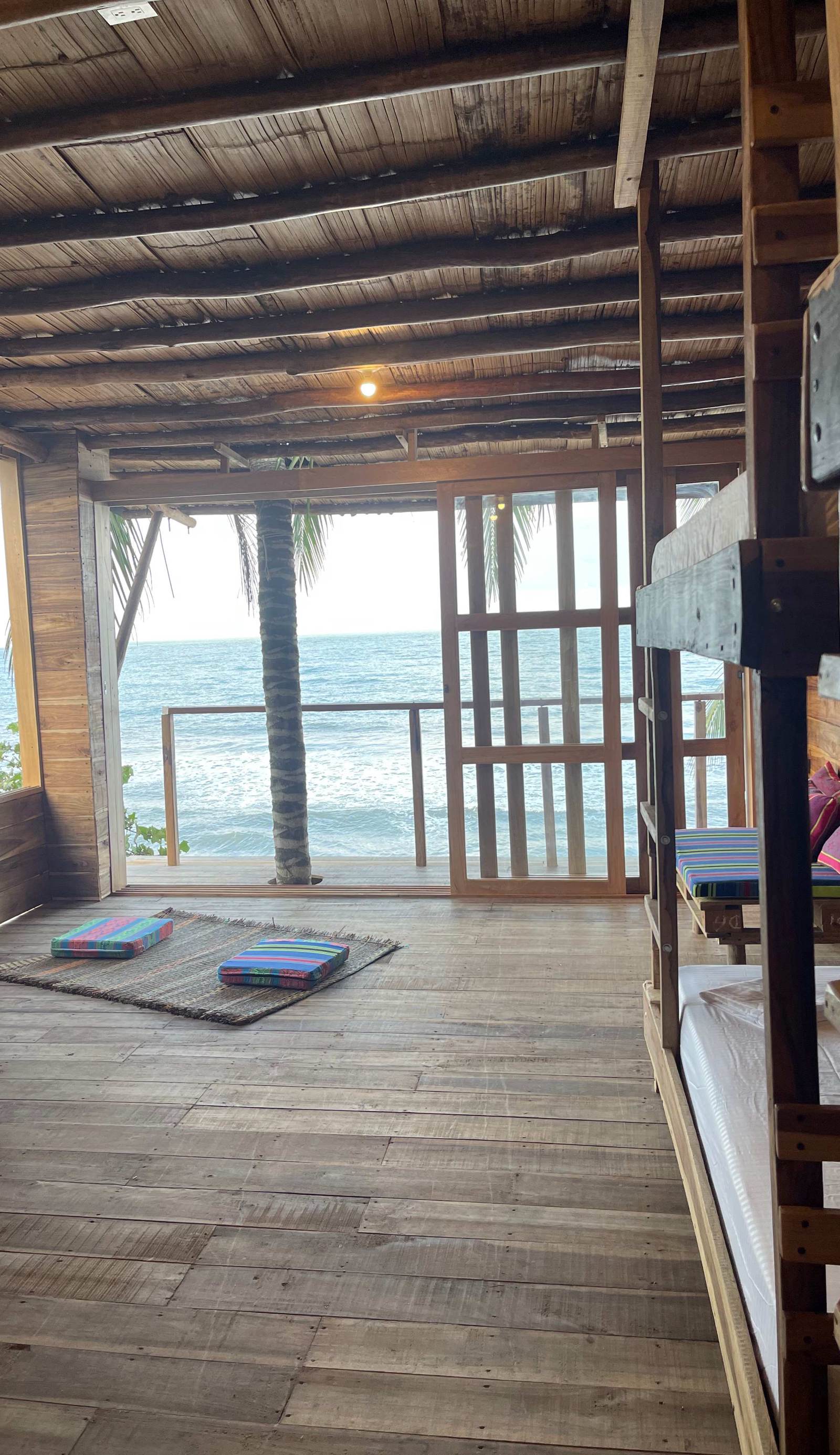 Mendihuaca Selva&Surf Hostal
