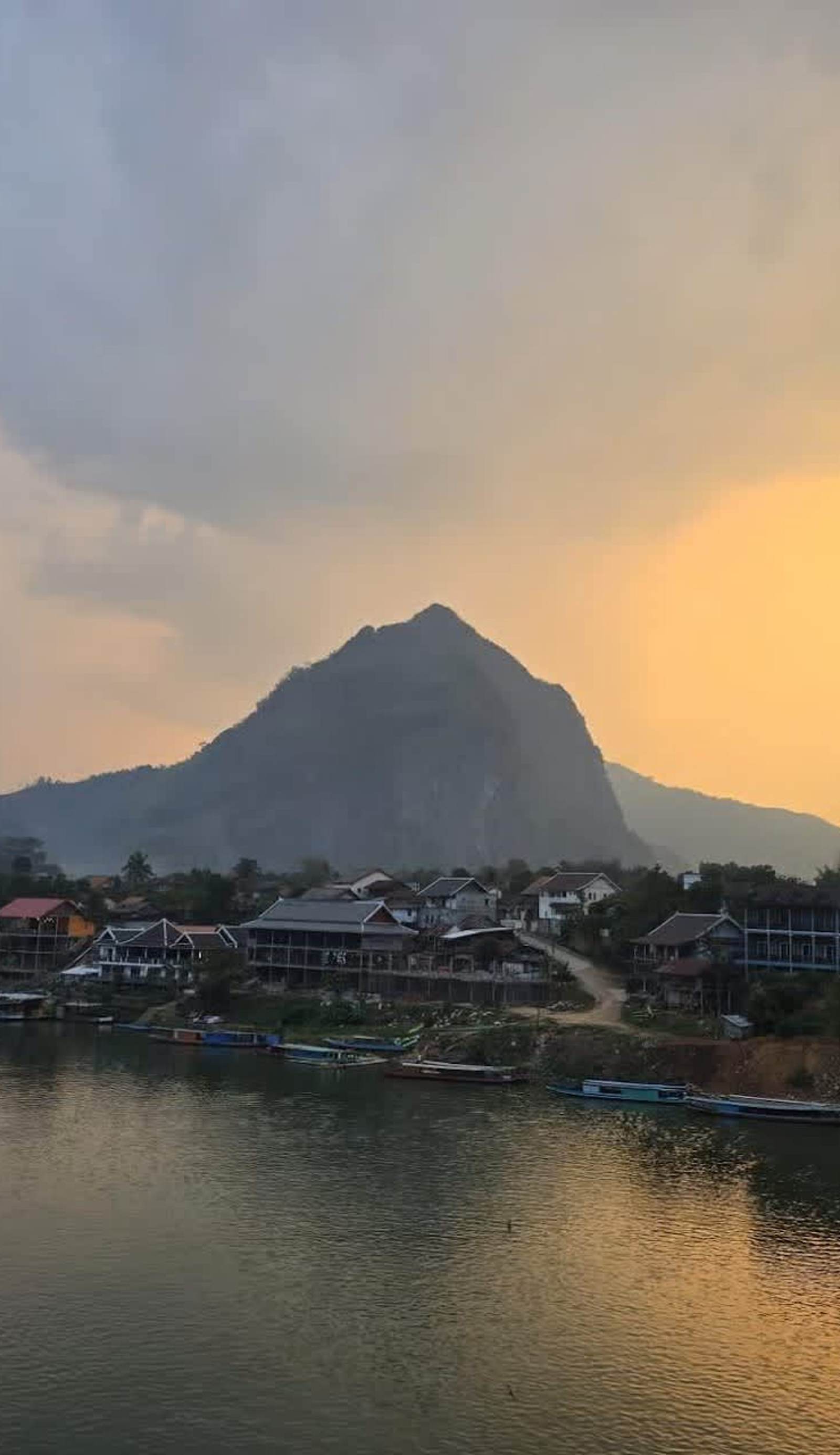 Nong Khiaw Meexai Sunset View