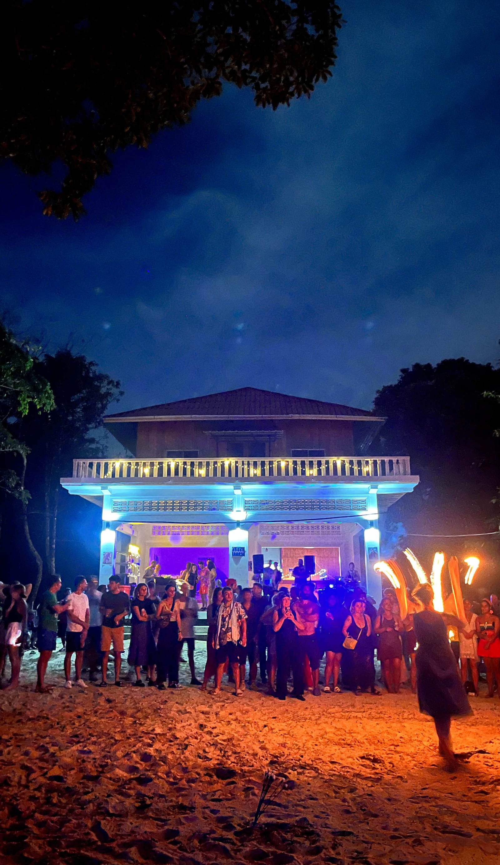 Lovesick Hostel & Bar M'pai Bay