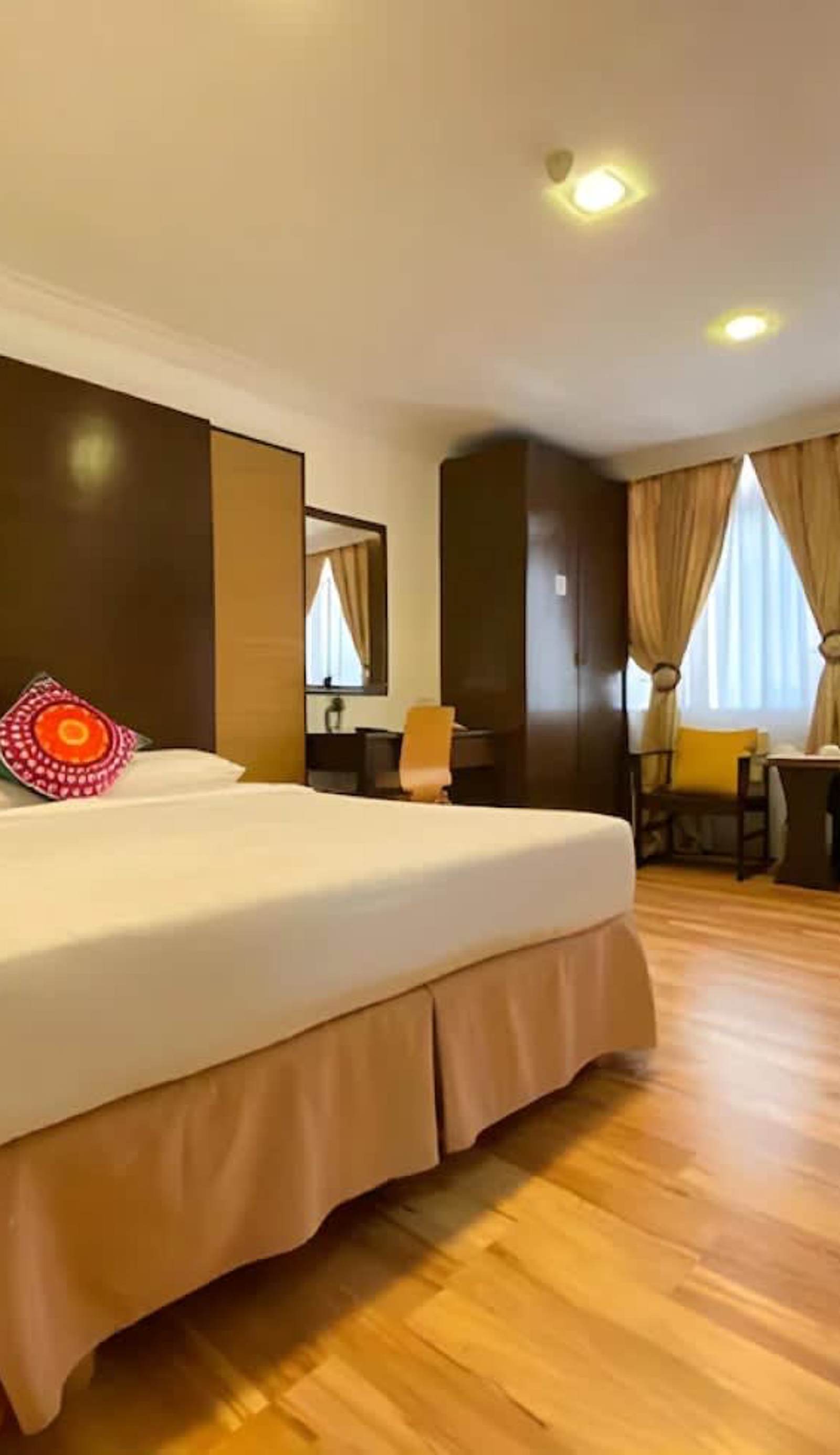 Desa Queenspark Hotel