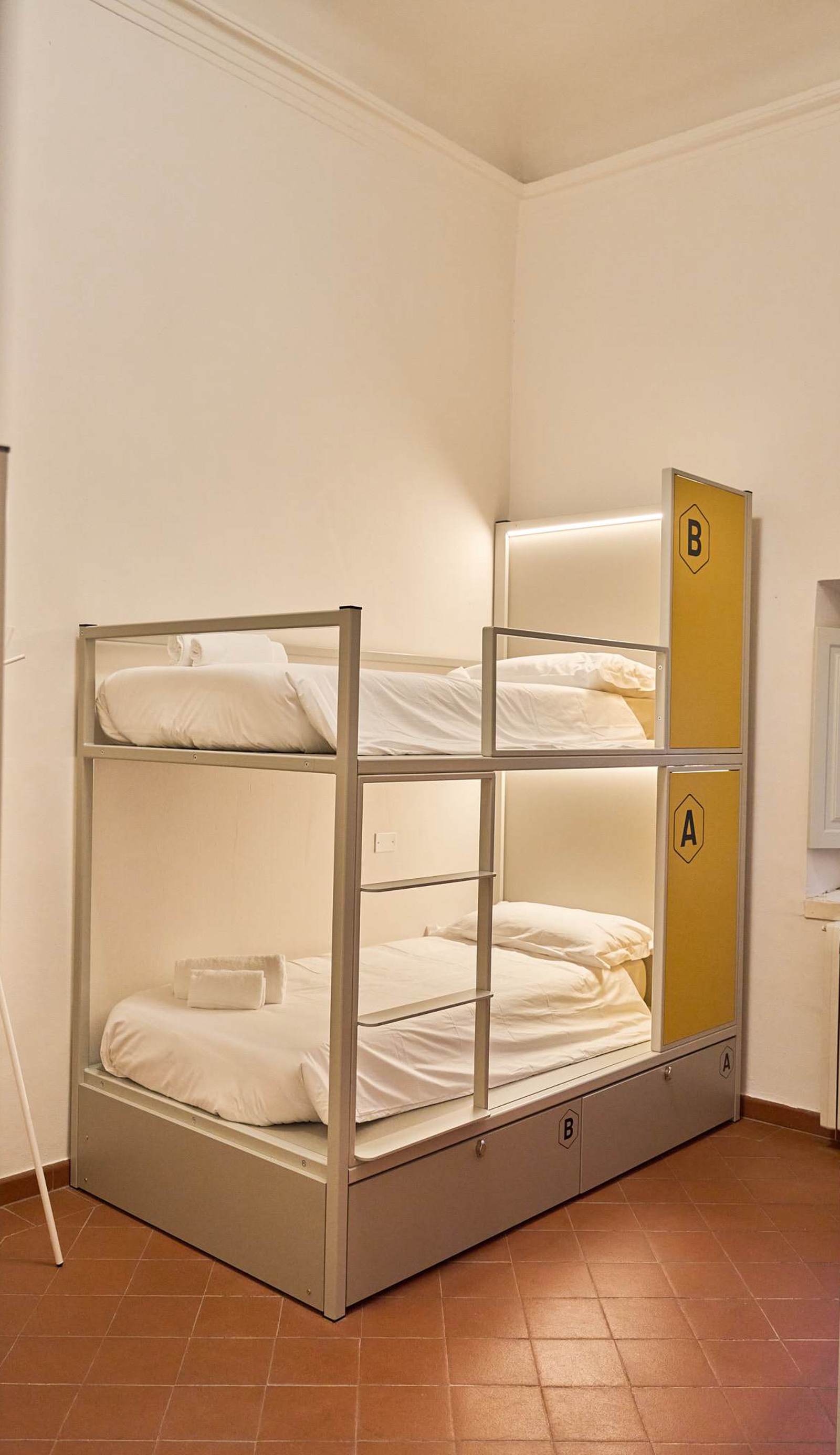 Lucca Hostel & Rooms