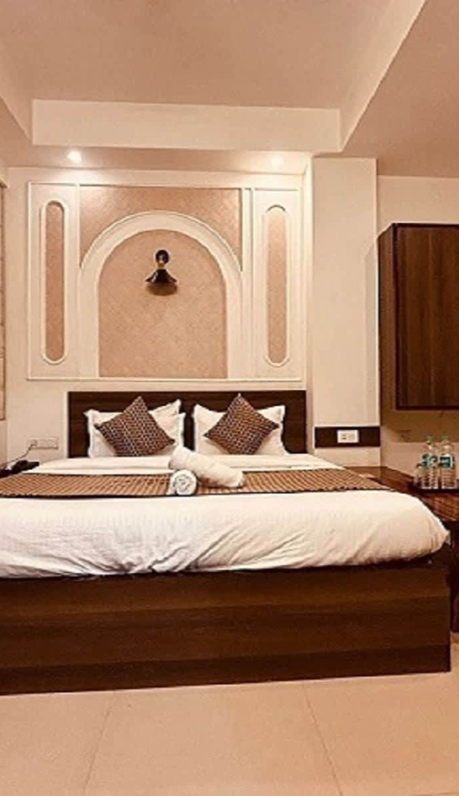 Majestic Heights Hotel