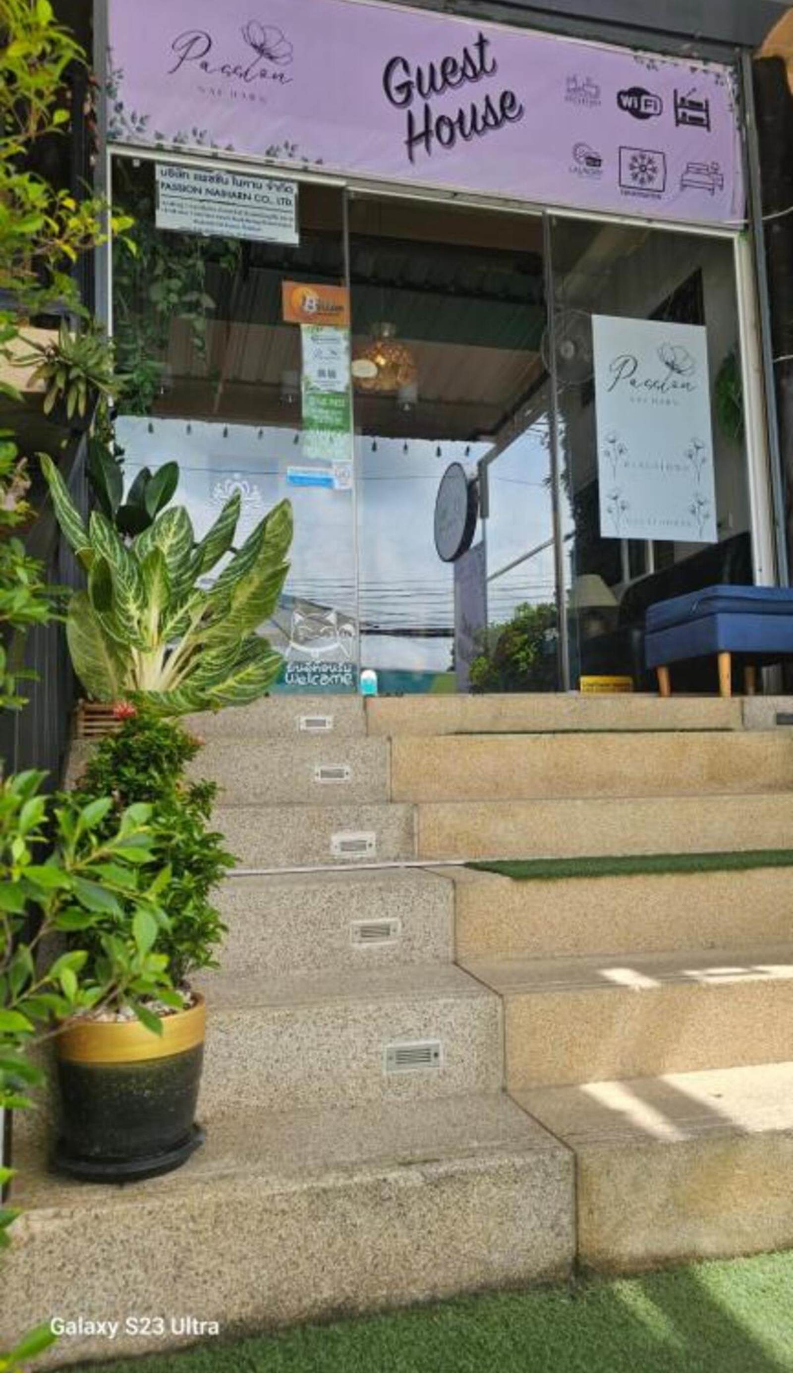 Passion Nai Harn Guesthouse