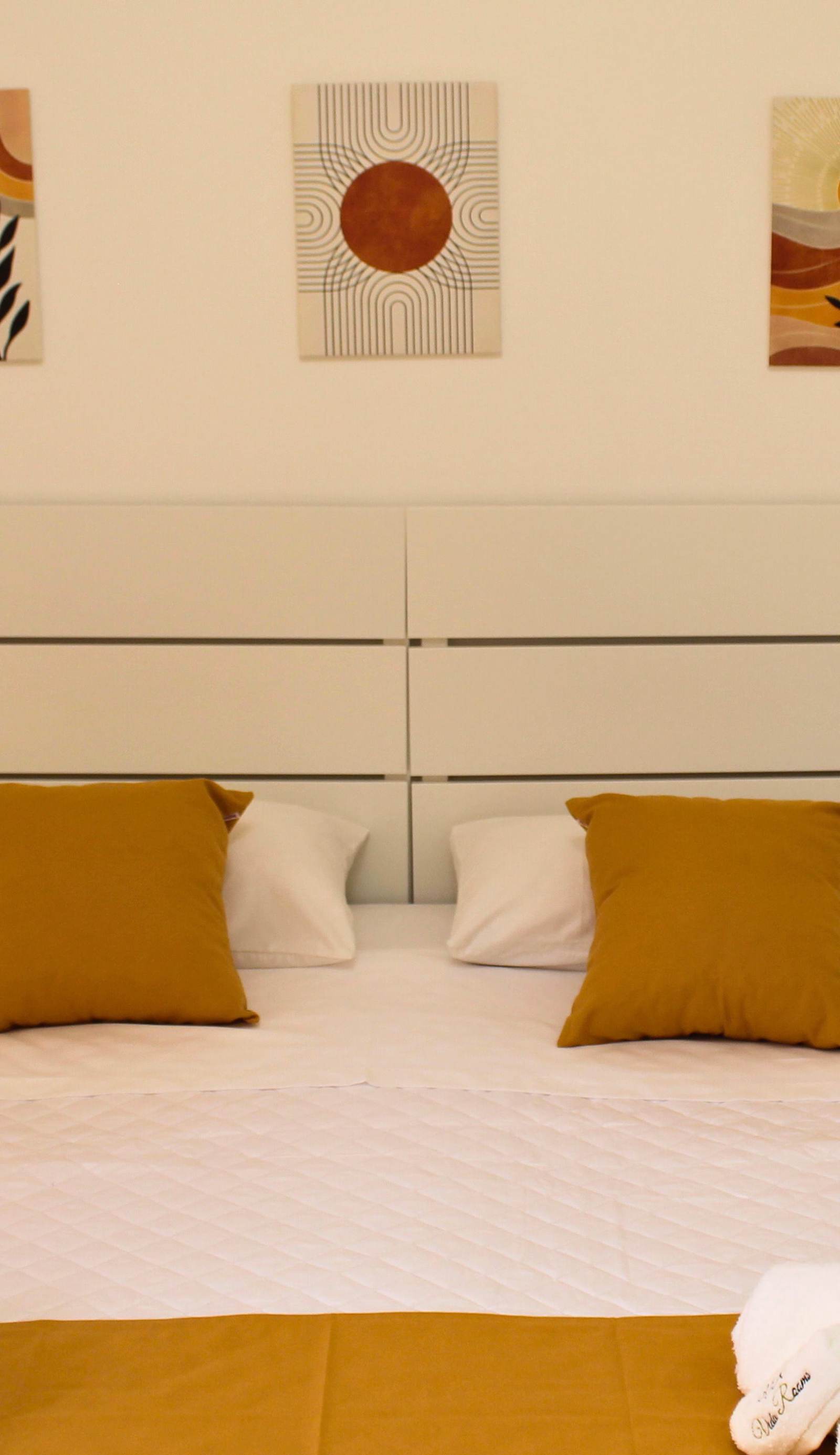 Vida Rooms