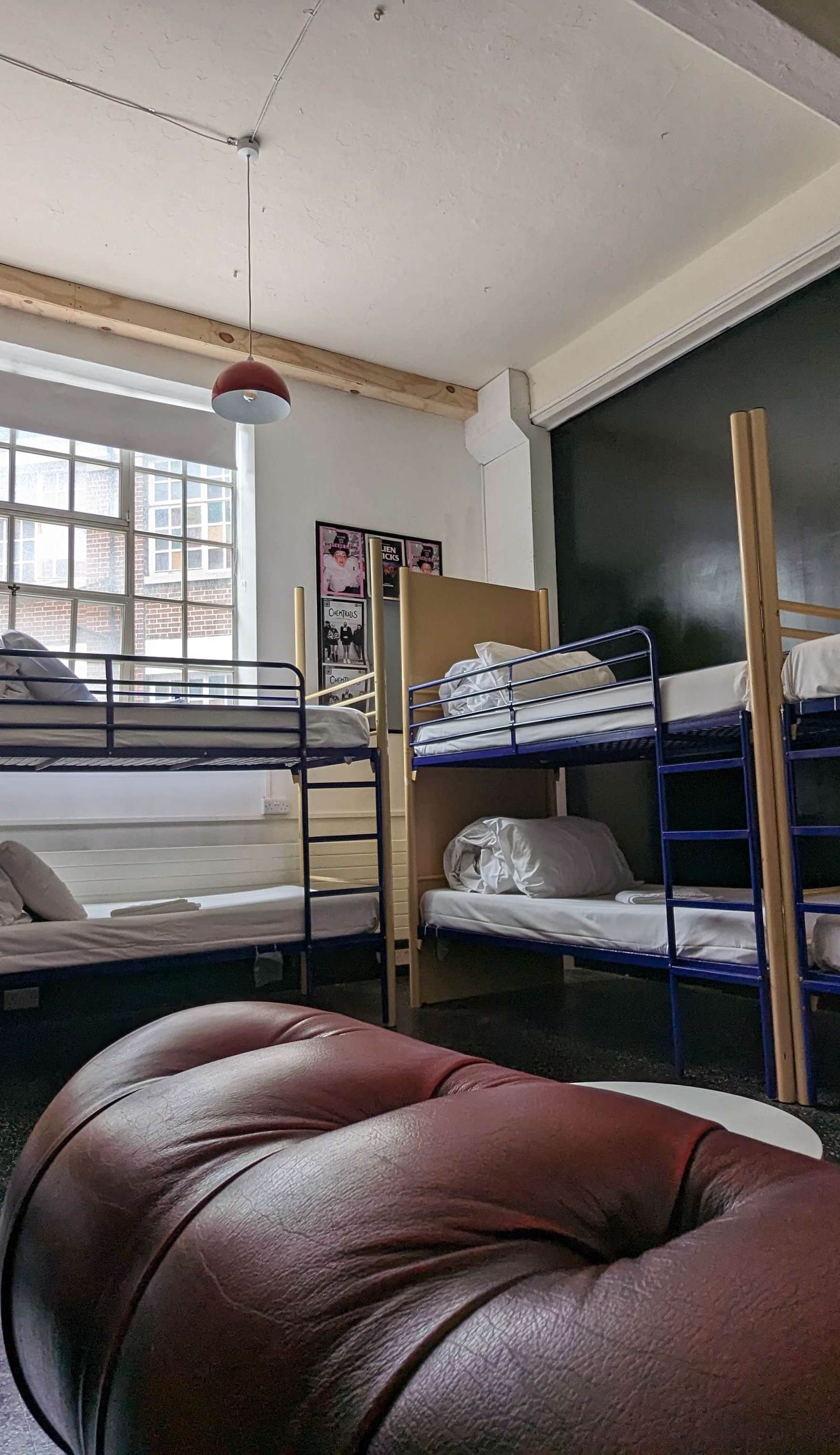 Rock & Bowl Hostel  Bristol