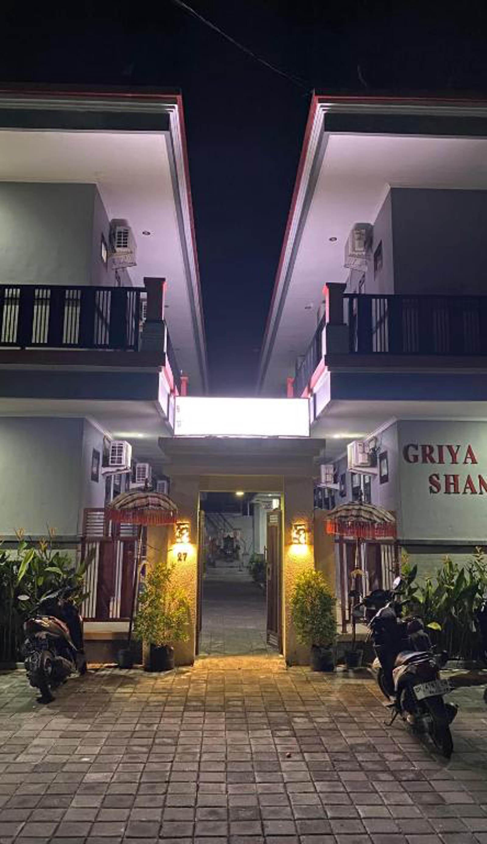 Griya Santi Guest House Bali