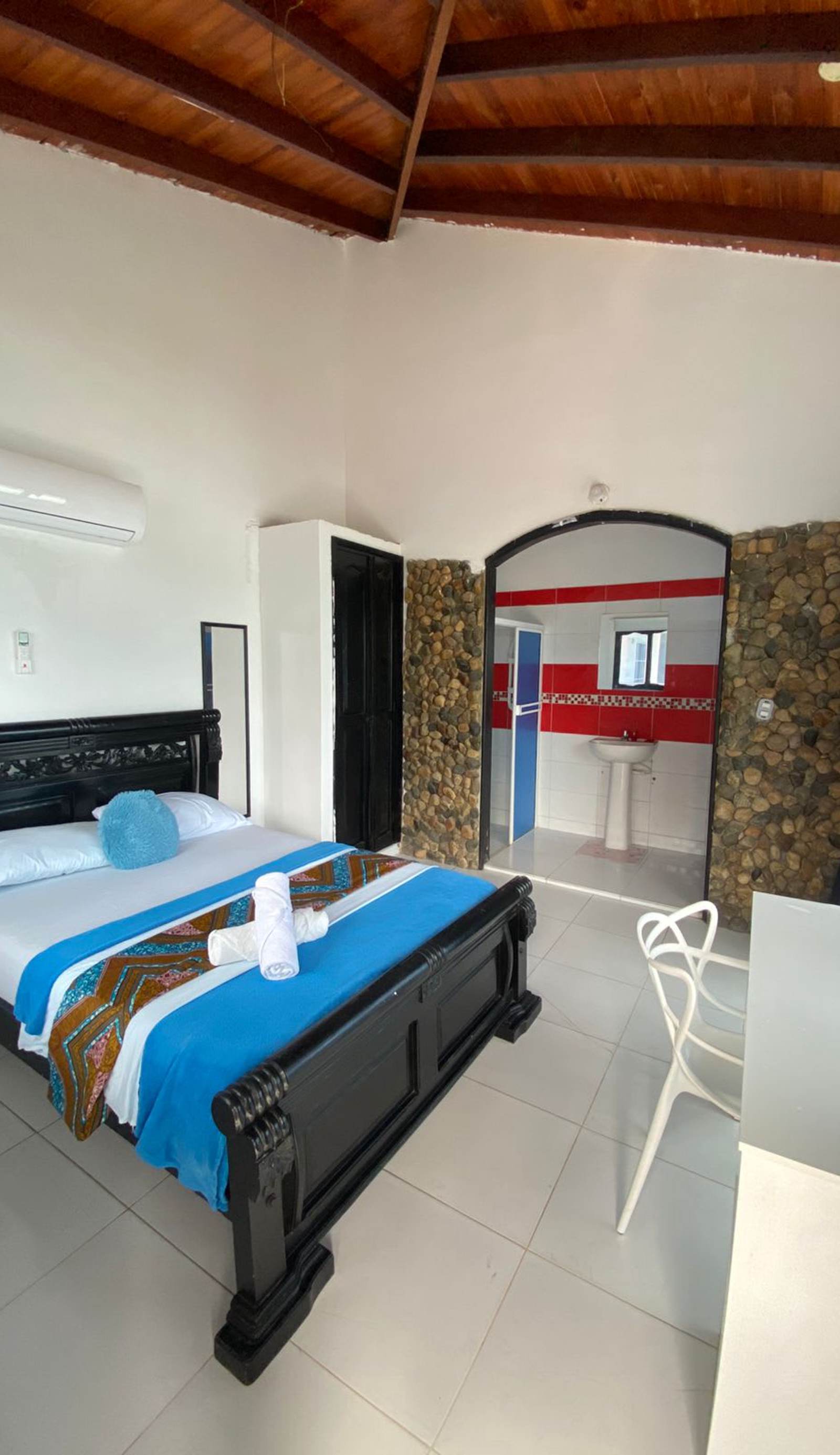 Hostal Embamar Playas Donaires